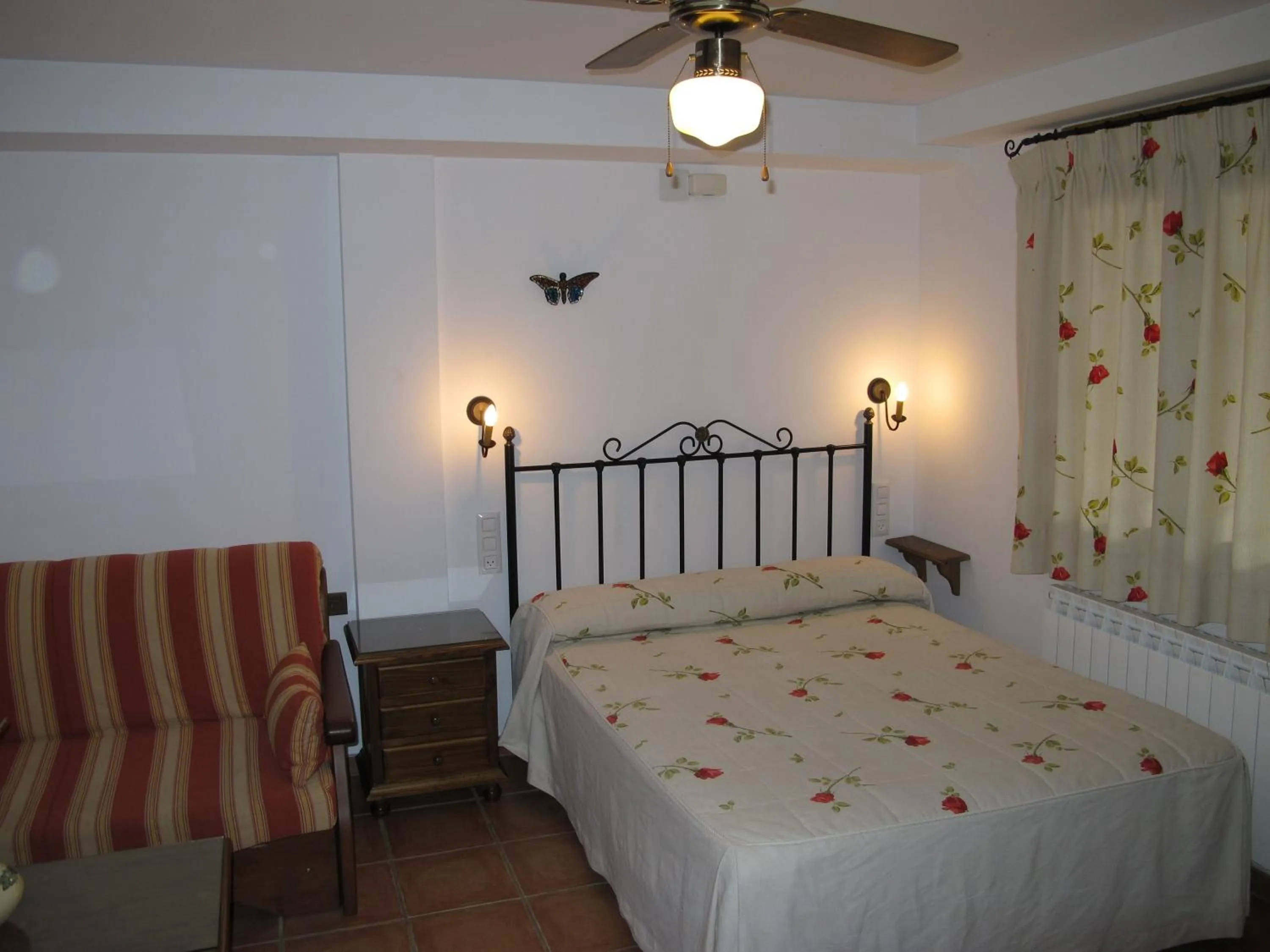 Bed in Apartamentos Valle del Guadalquivir