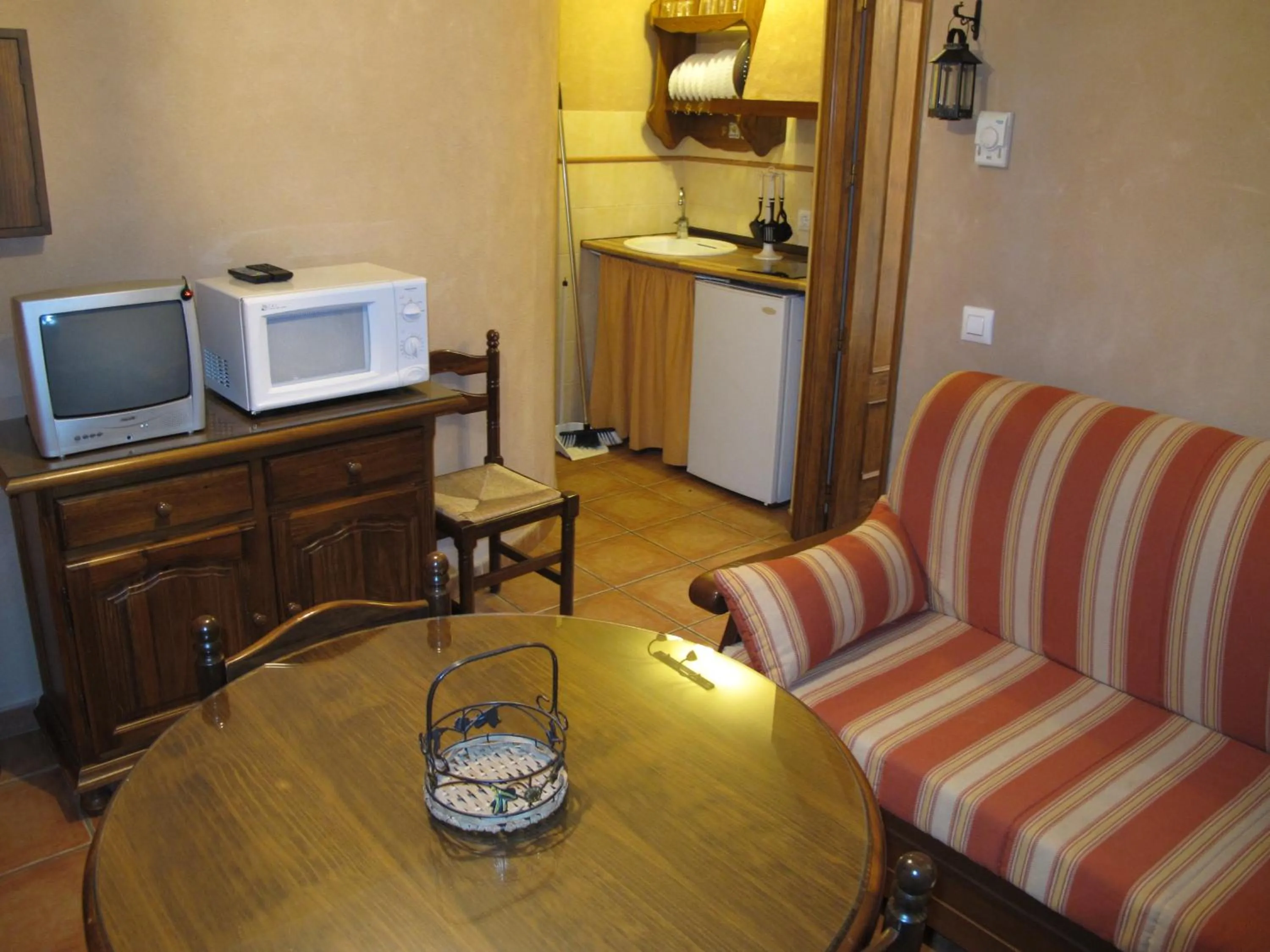 TV and multimedia in Apartamentos Valle del Guadalquivir