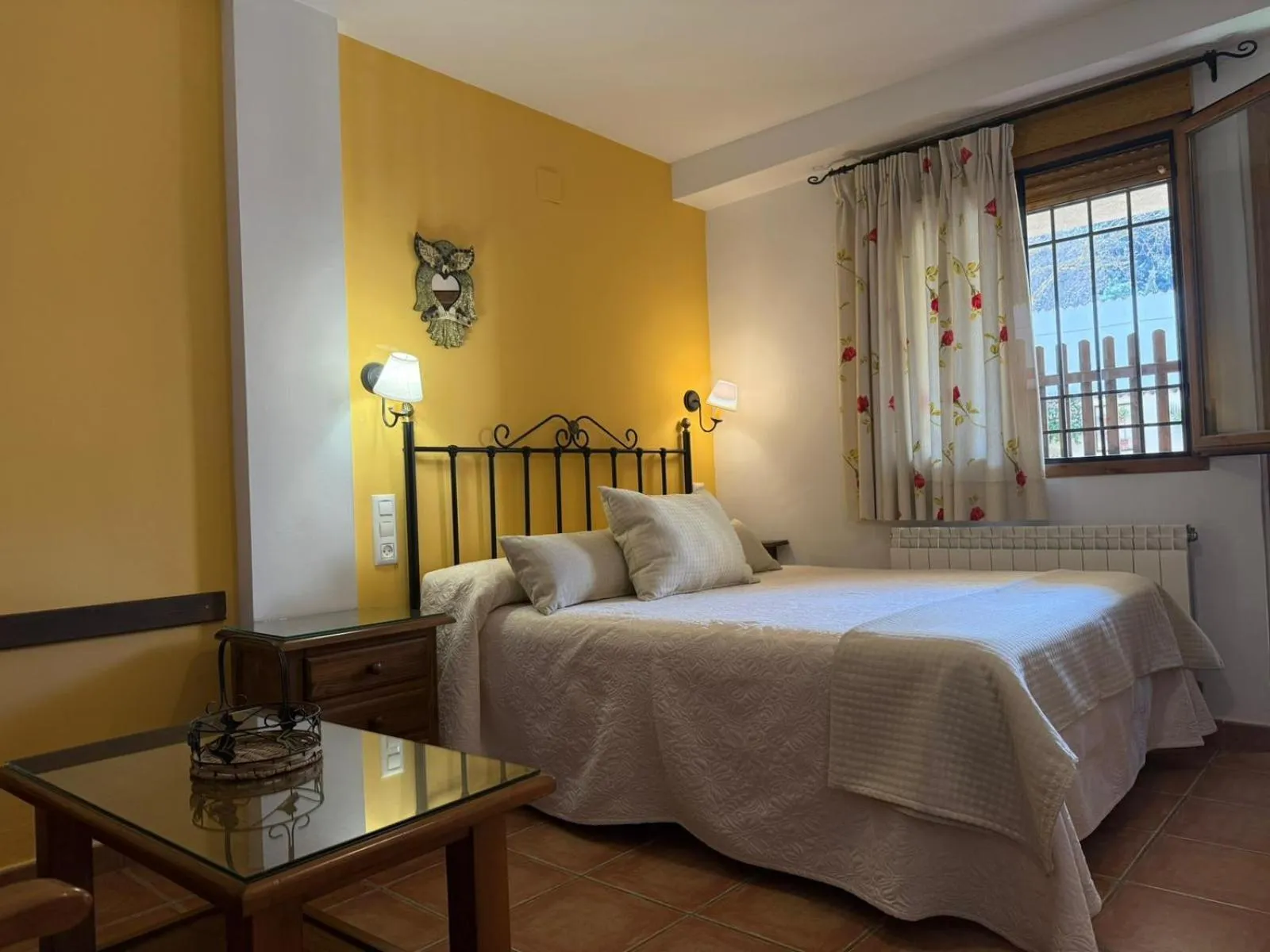 Bed in Apartamentos Valle del Guadalquivir