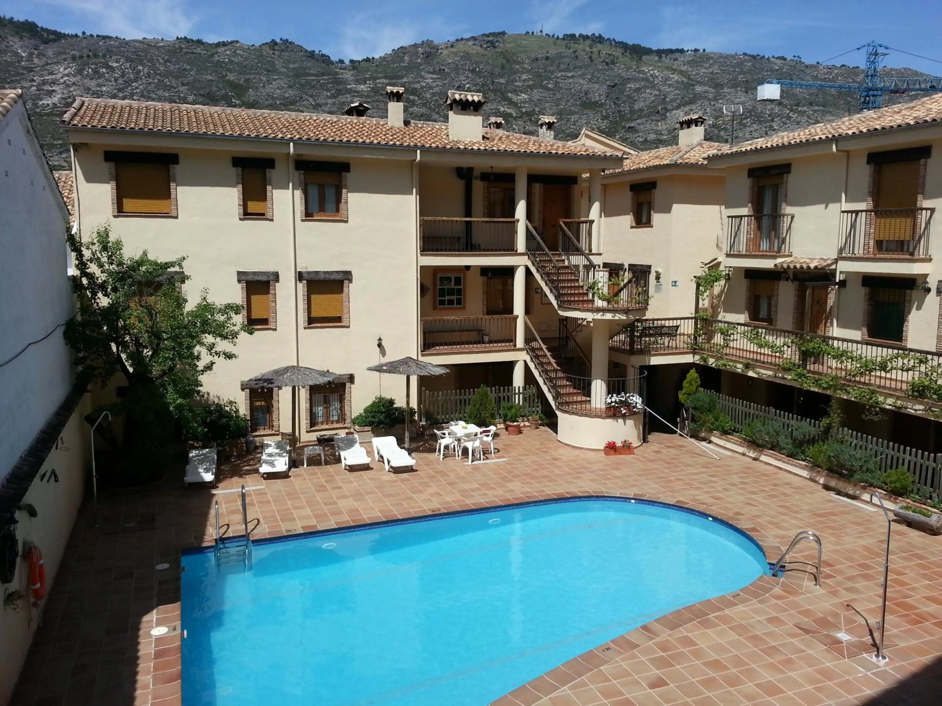 Swimming pool in Apartamentos Valle del Guadalquivir