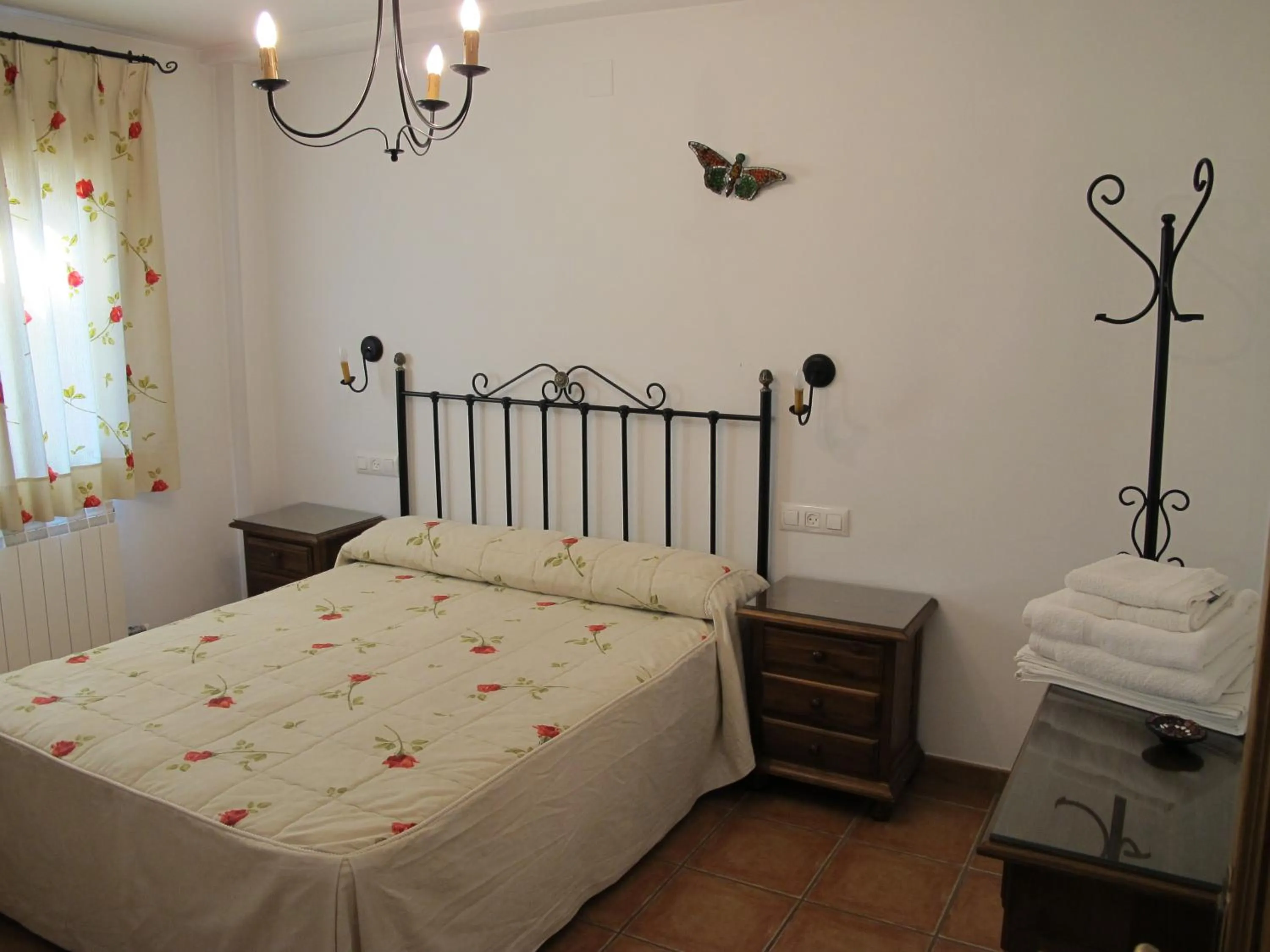 Bed in Apartamentos Valle del Guadalquivir