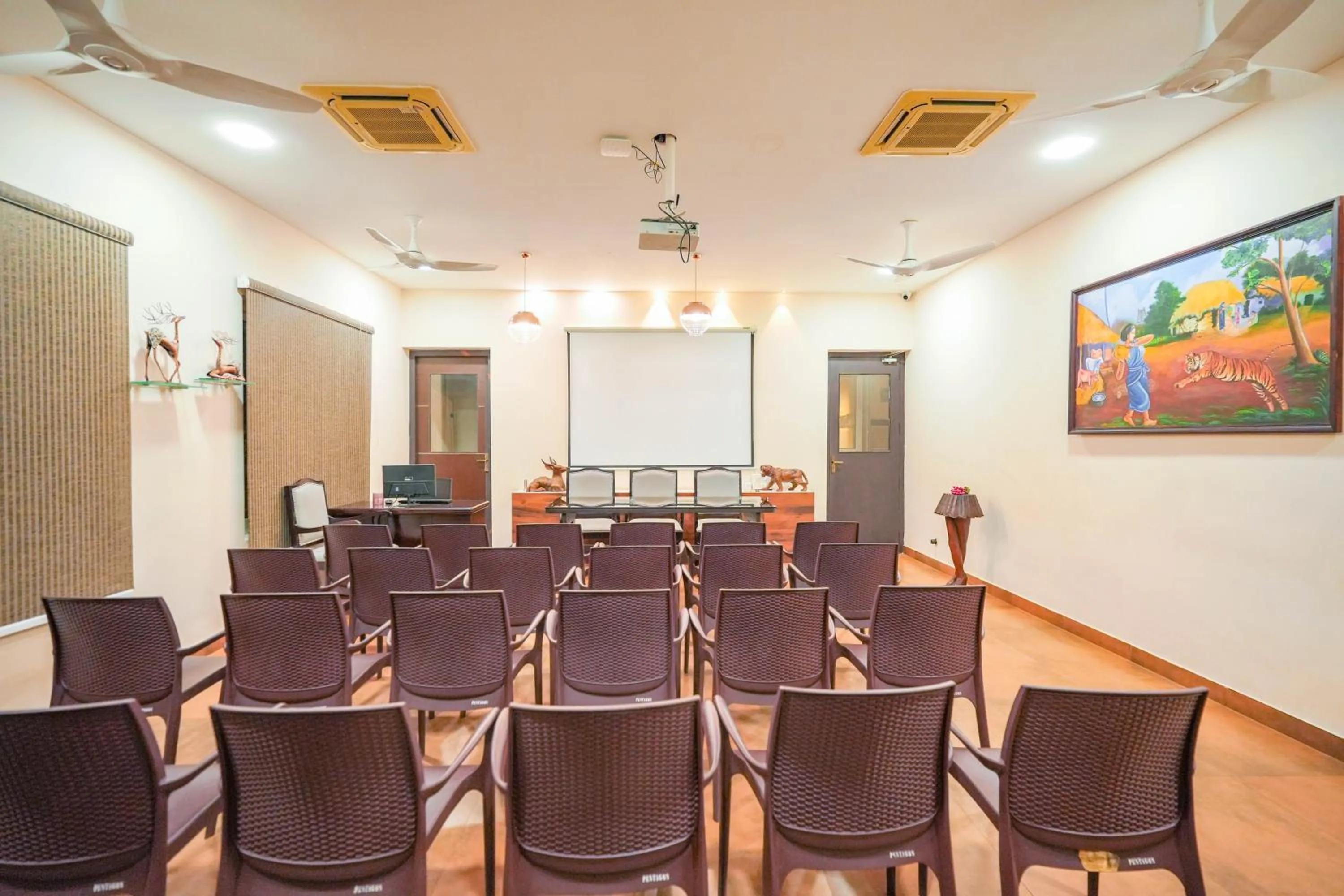 Meeting/conference room in Mount Retreat Resorts - Madurai