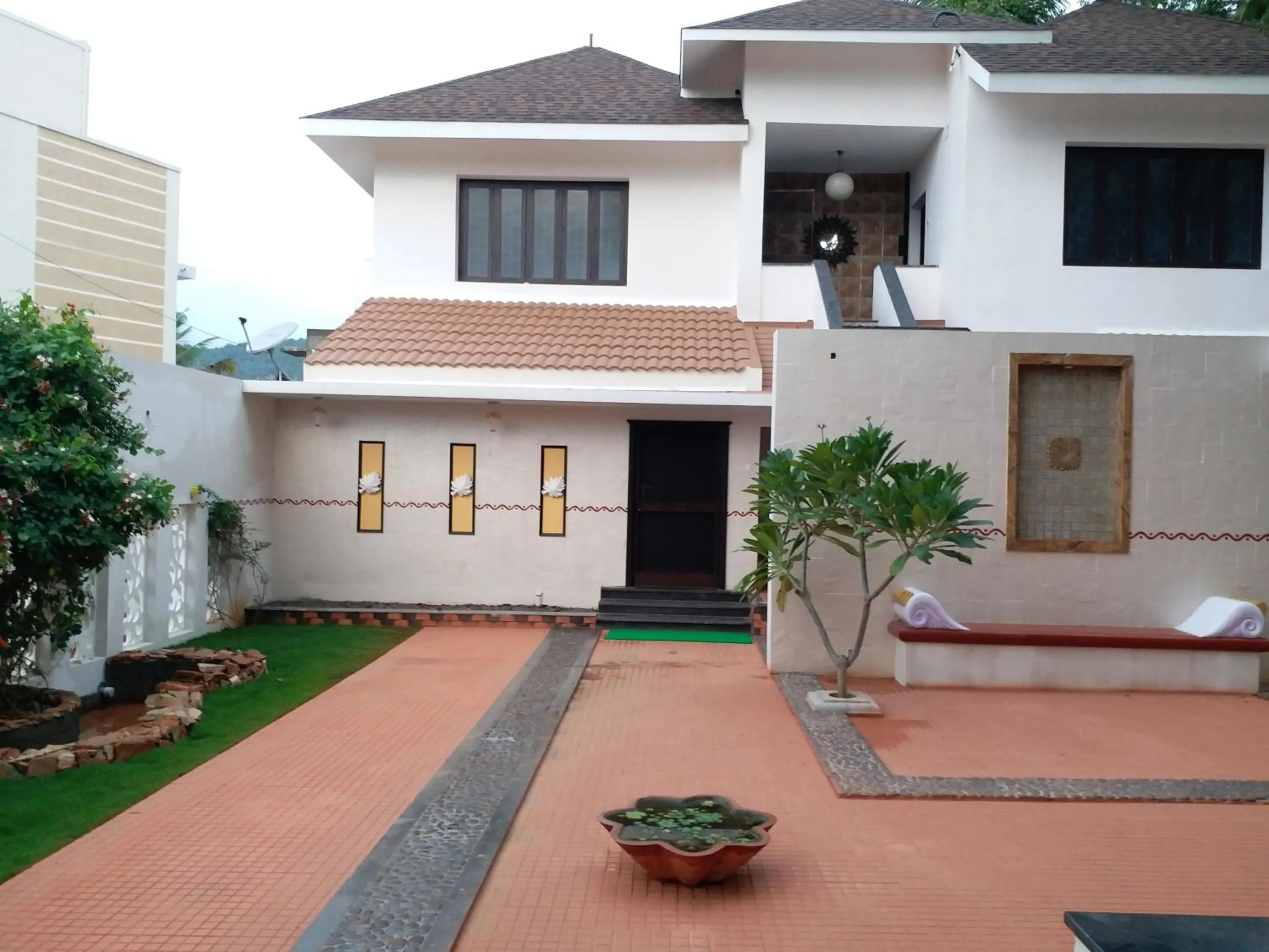 Facade/entrance in Mount Retreat Resorts - Madurai