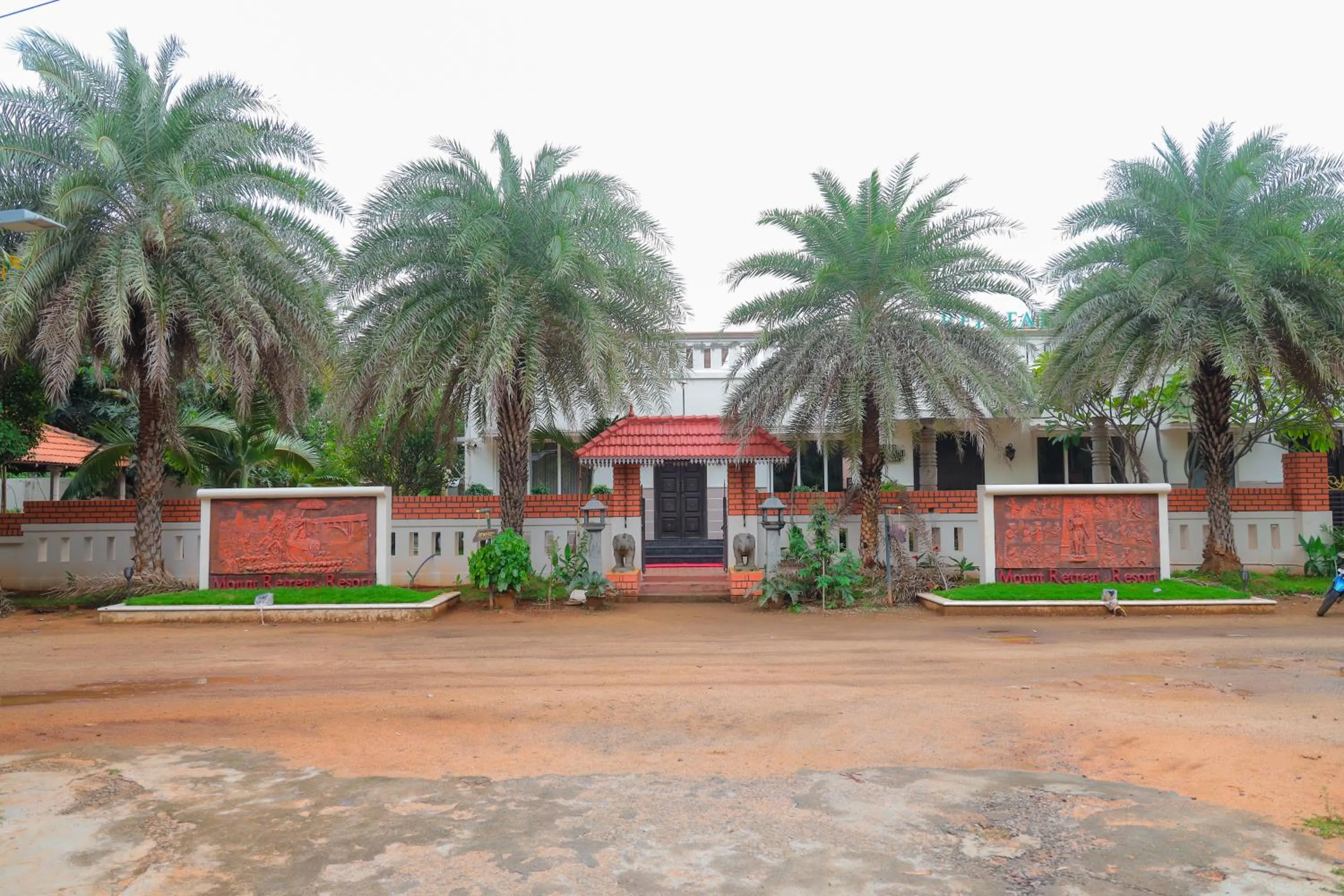Facade/entrance in Mount Retreat Resorts - Madurai