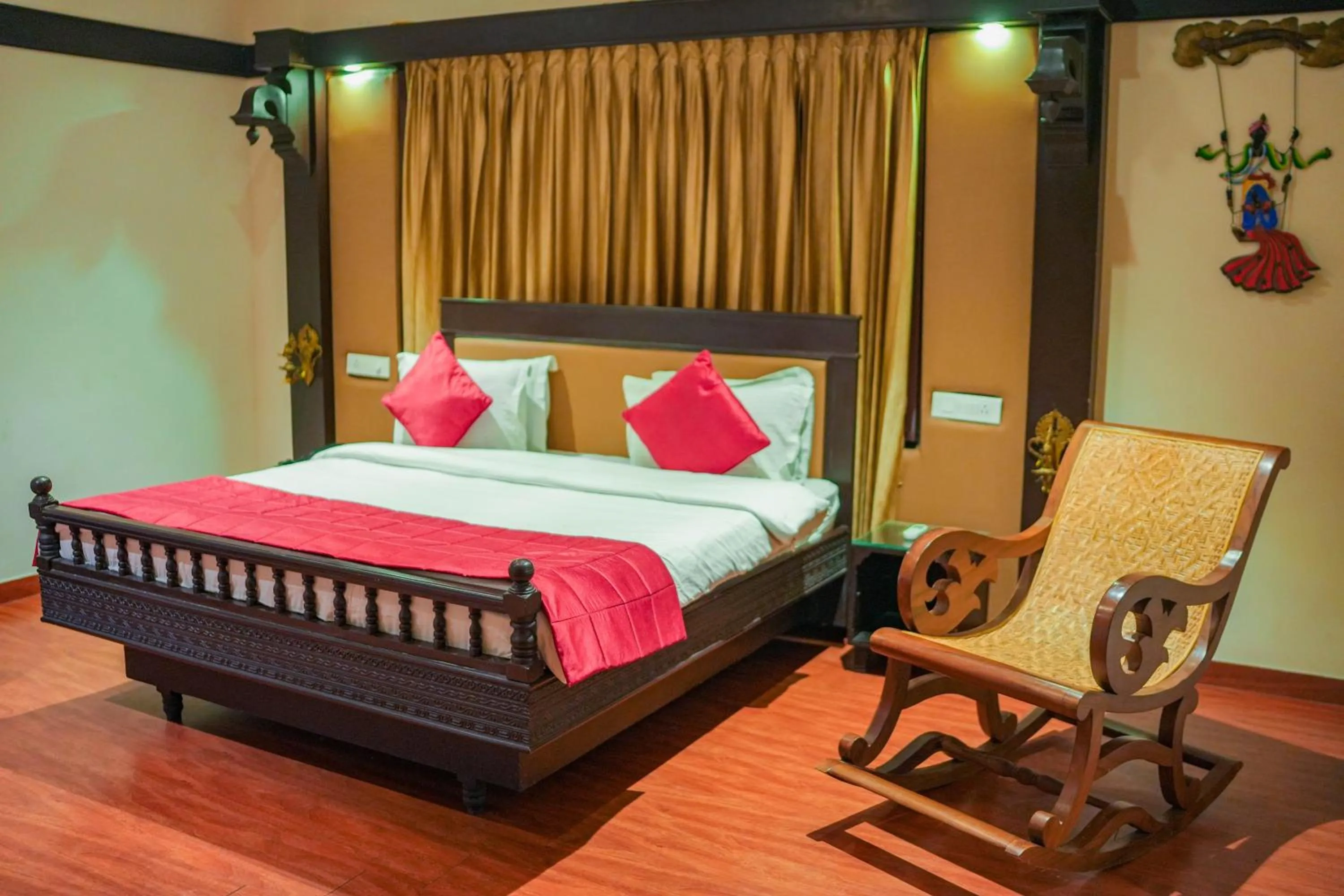 Photo of the whole room, Bed in Mount Retreat Resorts - Madurai