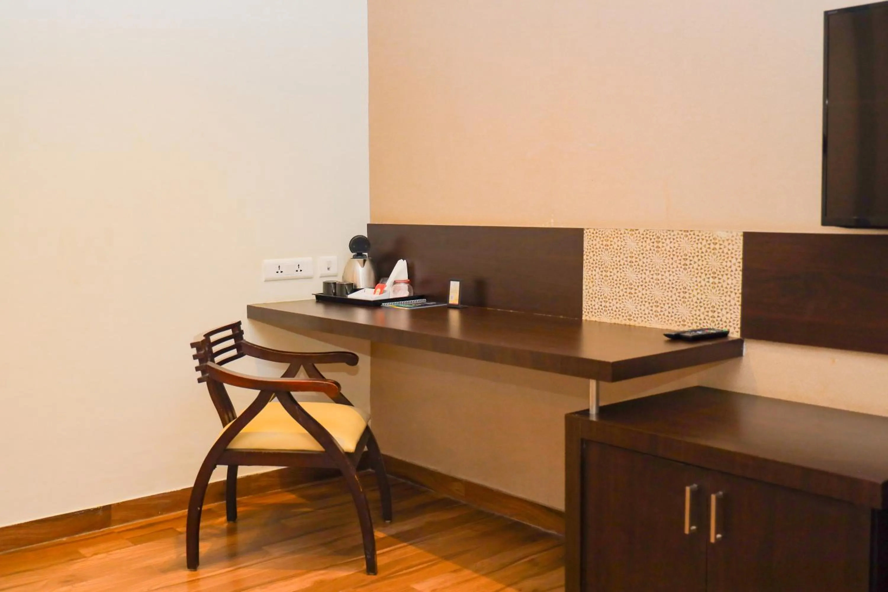 Dining area in Mount Retreat Resorts - Madurai