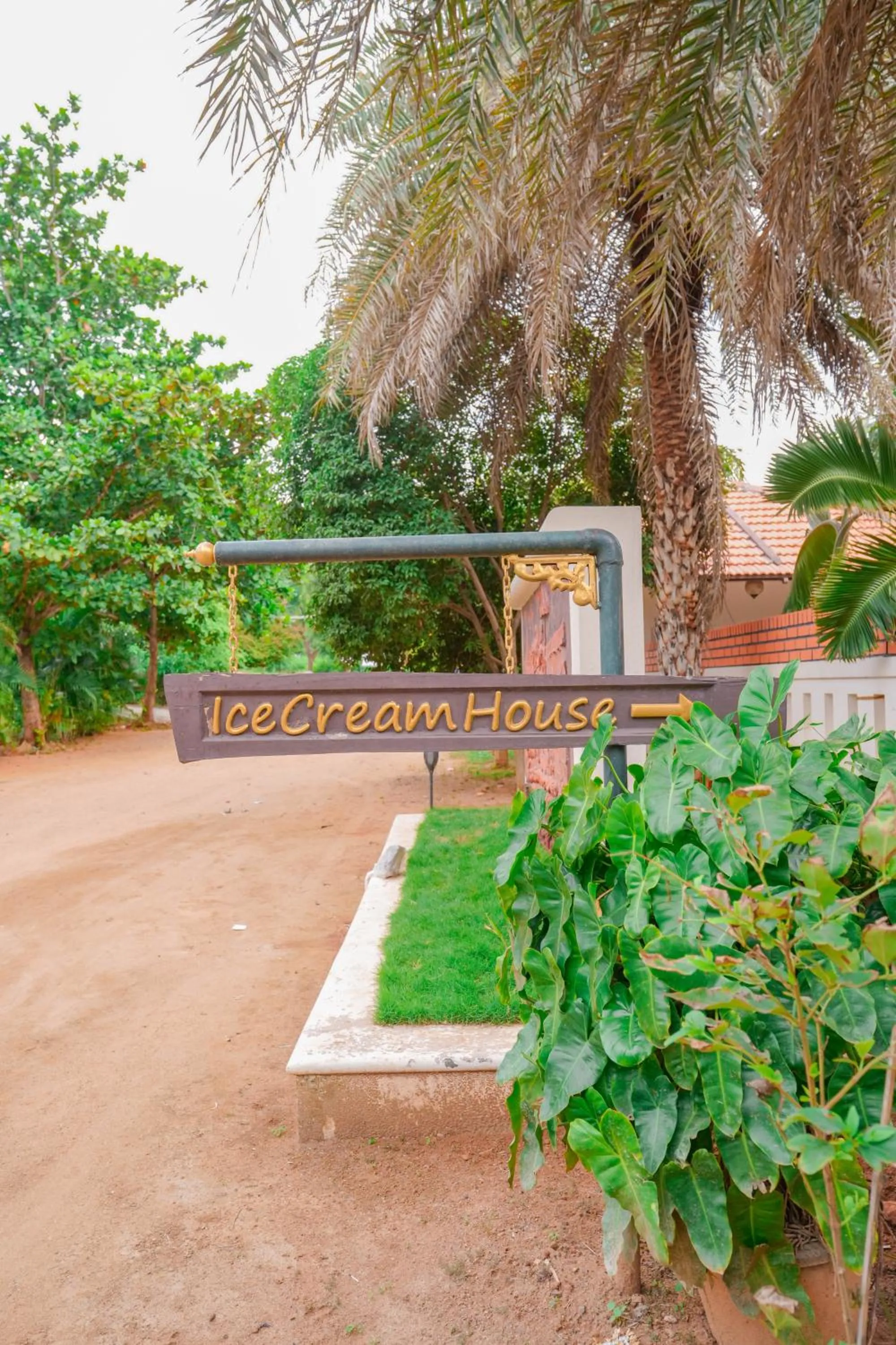 Garden in Mount Retreat Resorts - Madurai