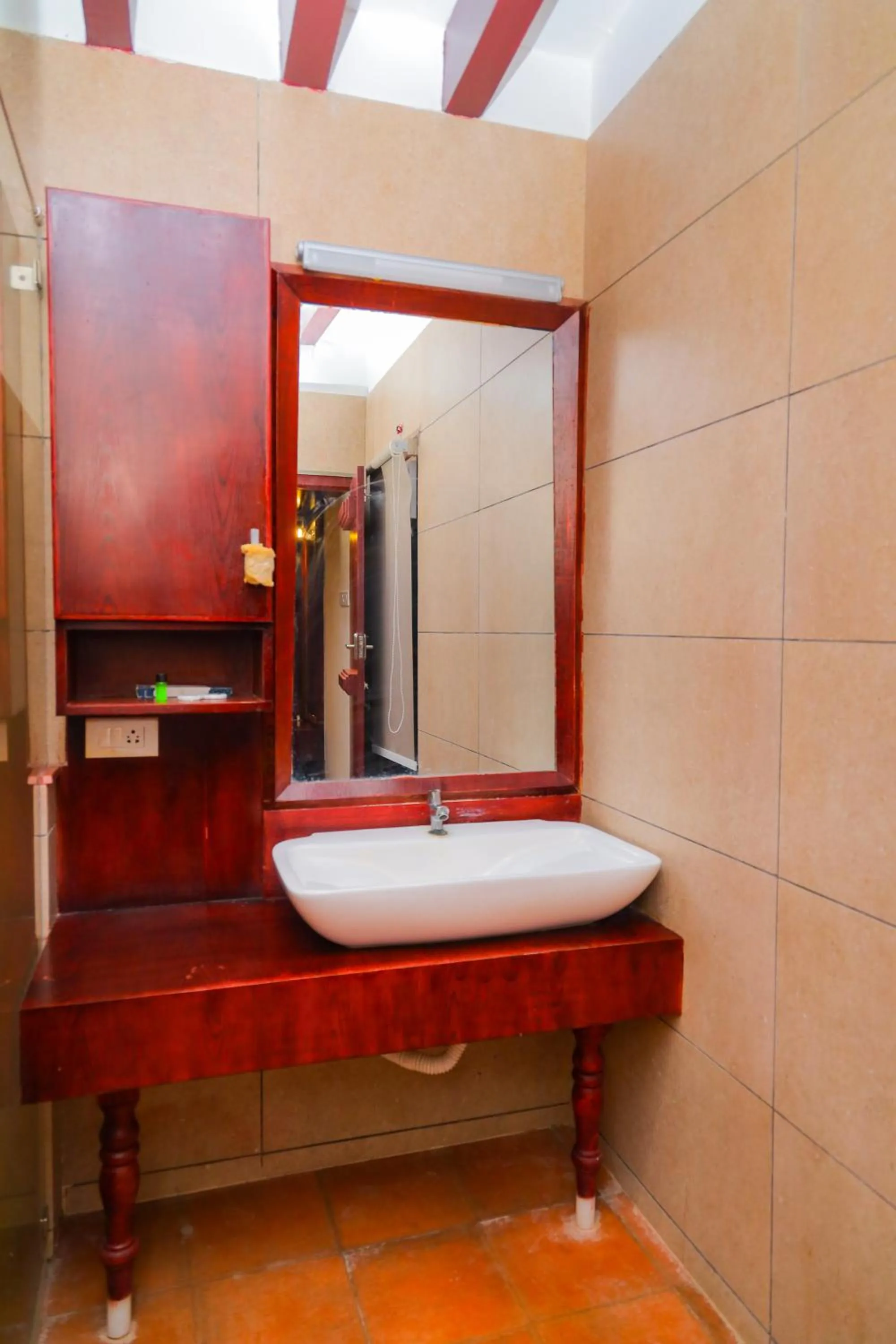 Bathroom in Mount Retreat Resorts - Madurai