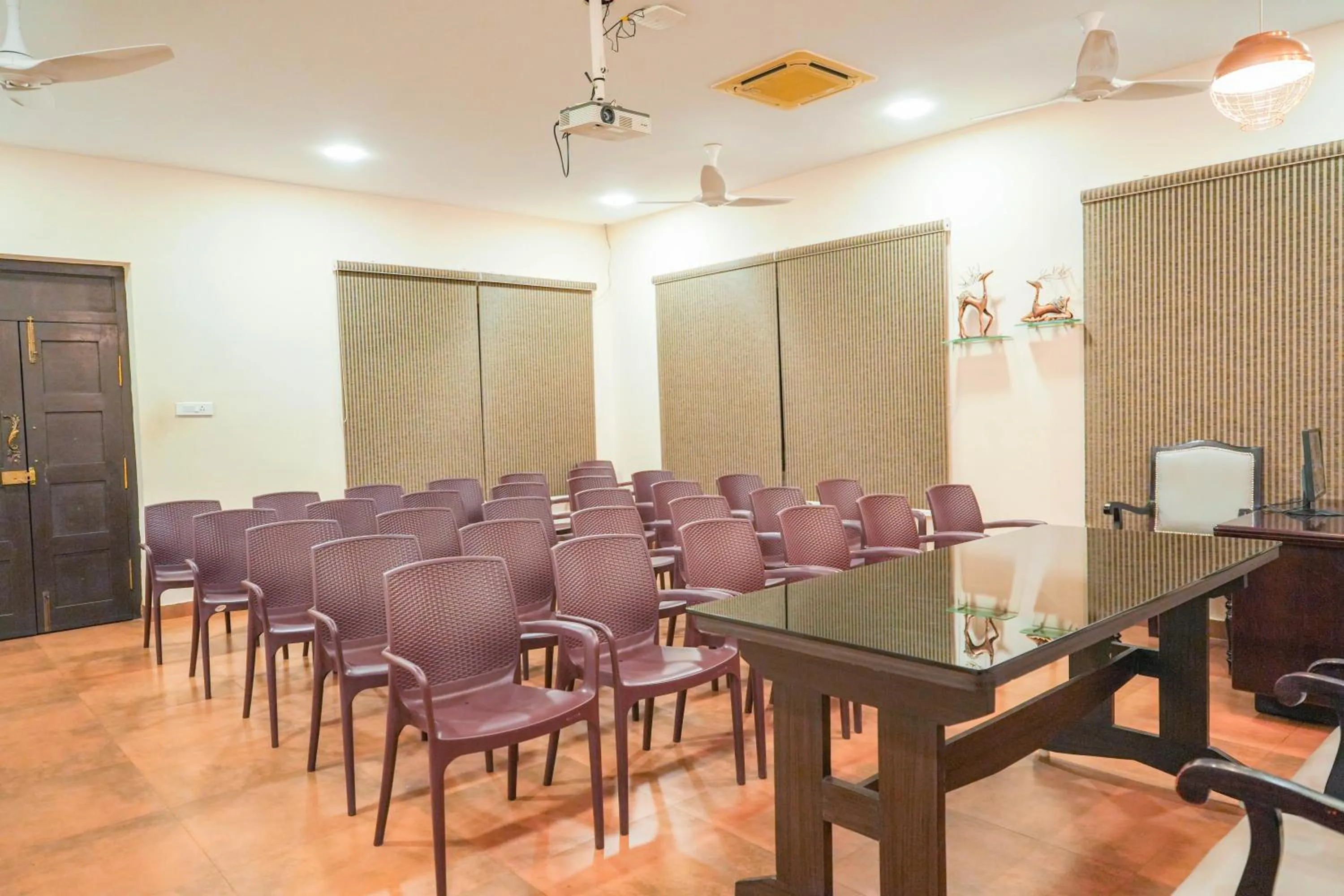 Meeting/conference room in Mount Retreat Resorts - Madurai