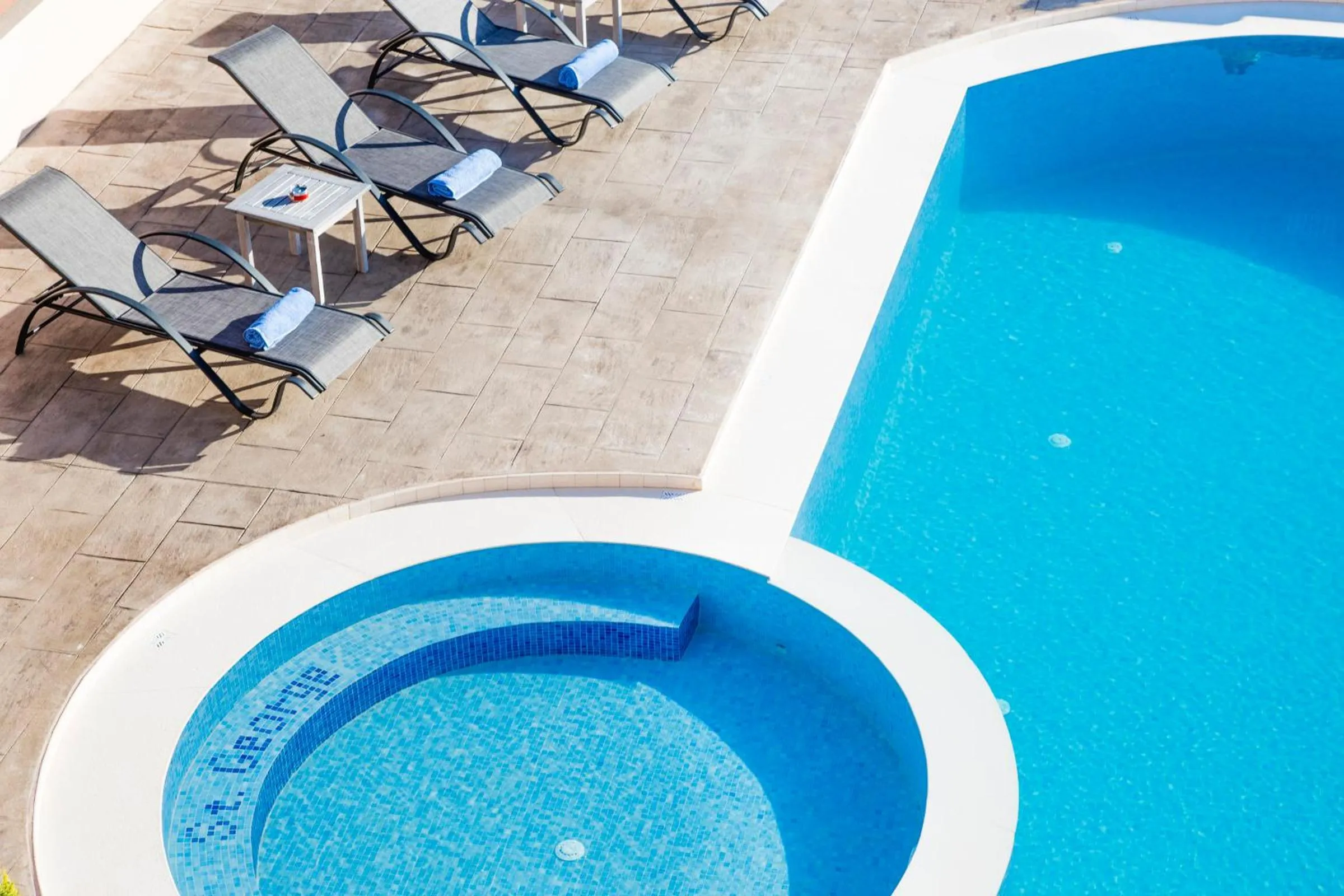 Property building in Villa Saint George