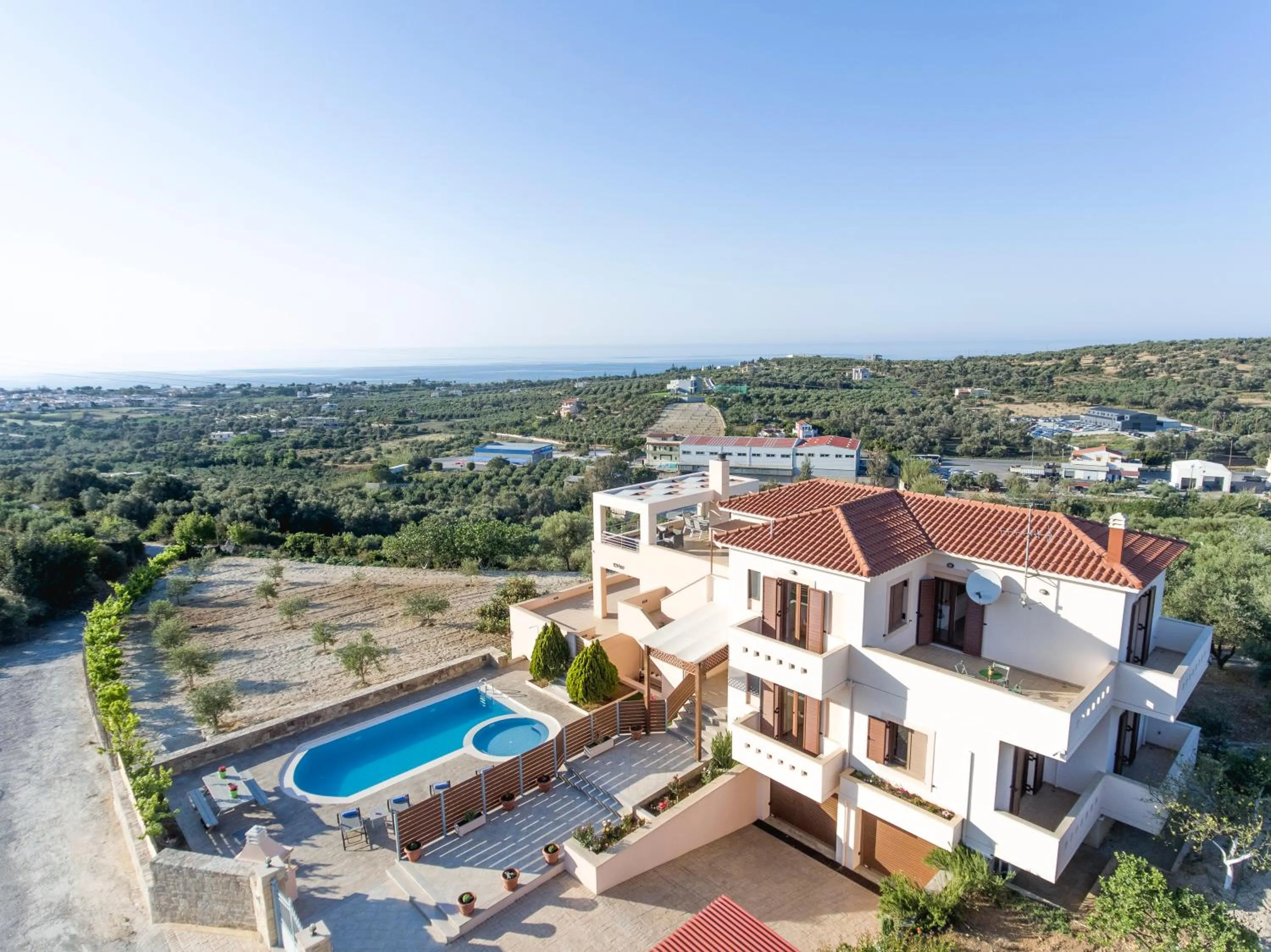 Bird's eye view in Villa Saint George