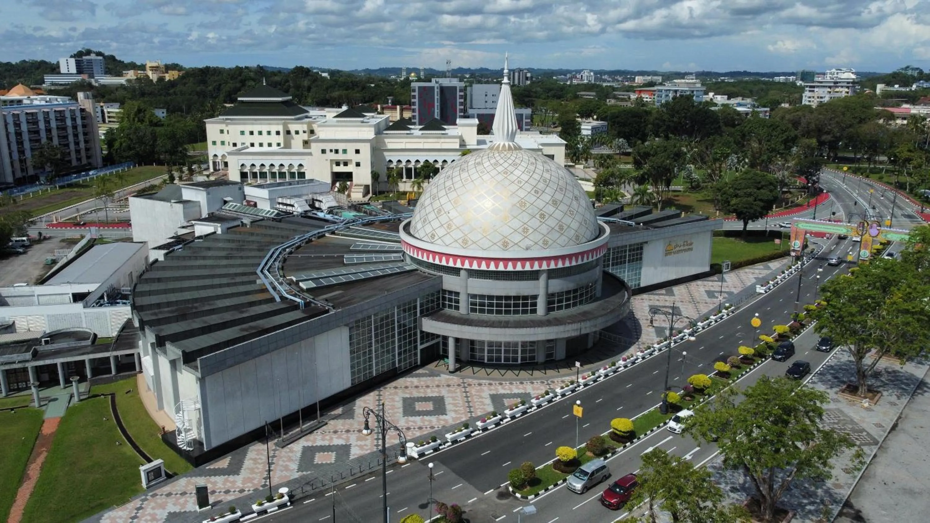 Nearby landmark in Radisson Hotel Brunei Darussalam