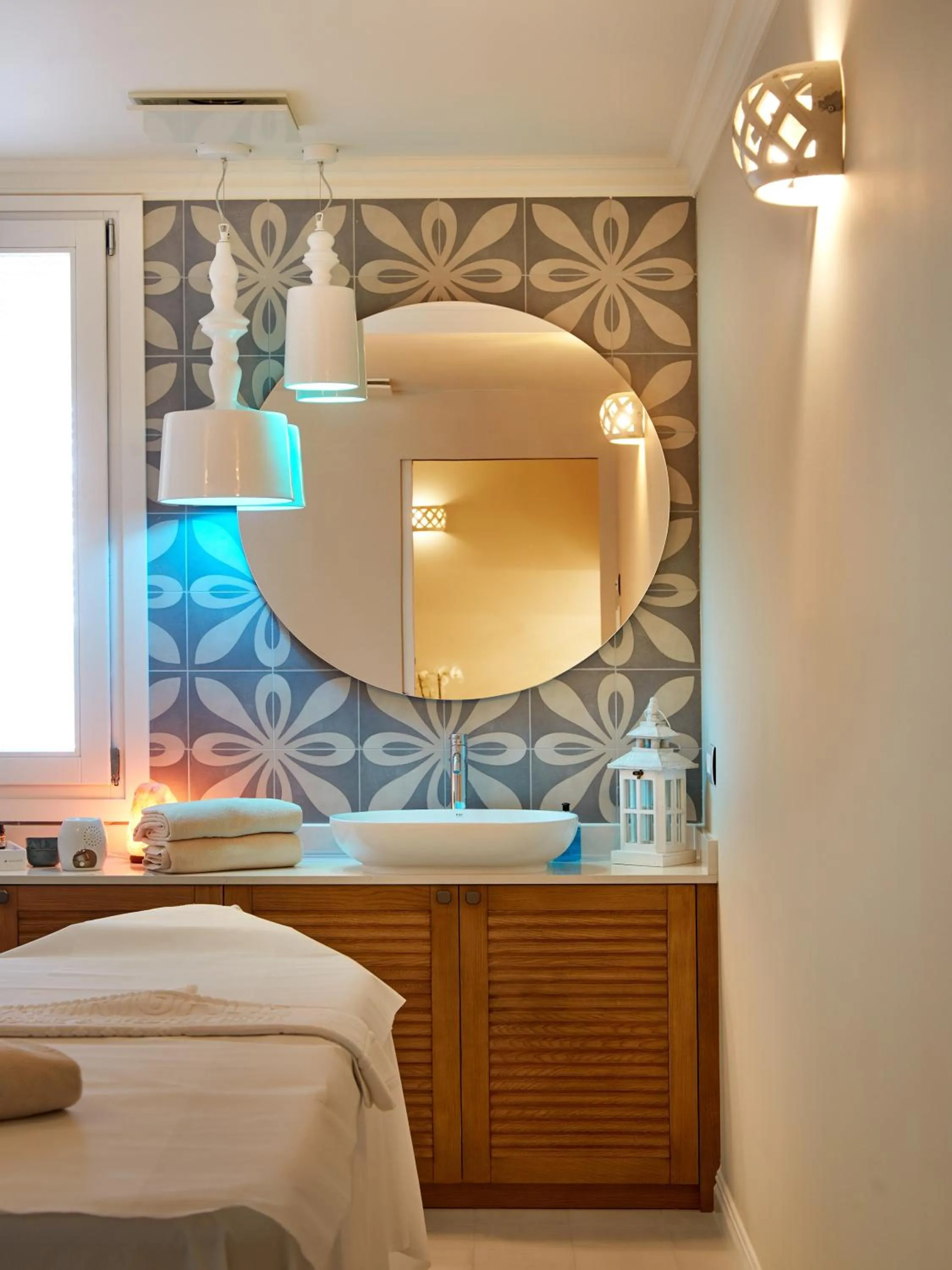 Spa and wellness centre/facilities, Bed in Madrigale Panoramic Lifestyle & Soulful Hotel