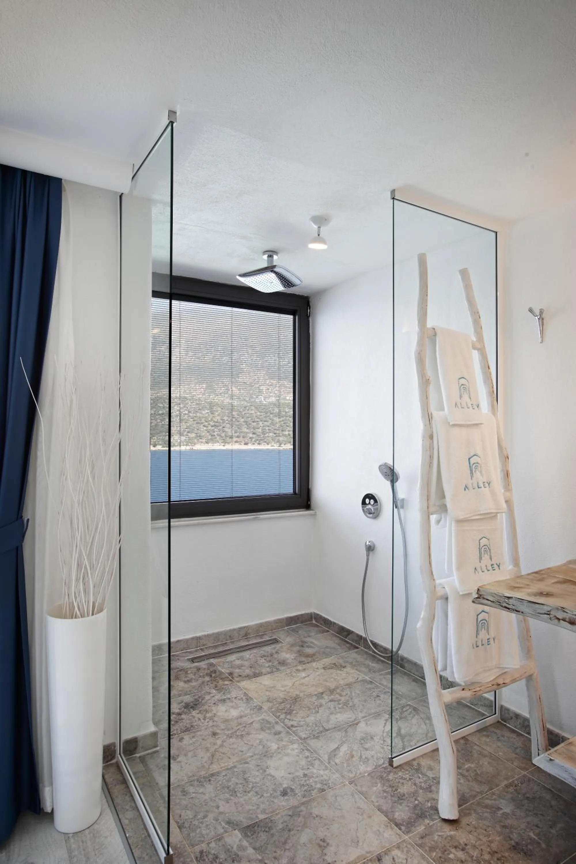 Natural landscape in Alley Prime Hotel