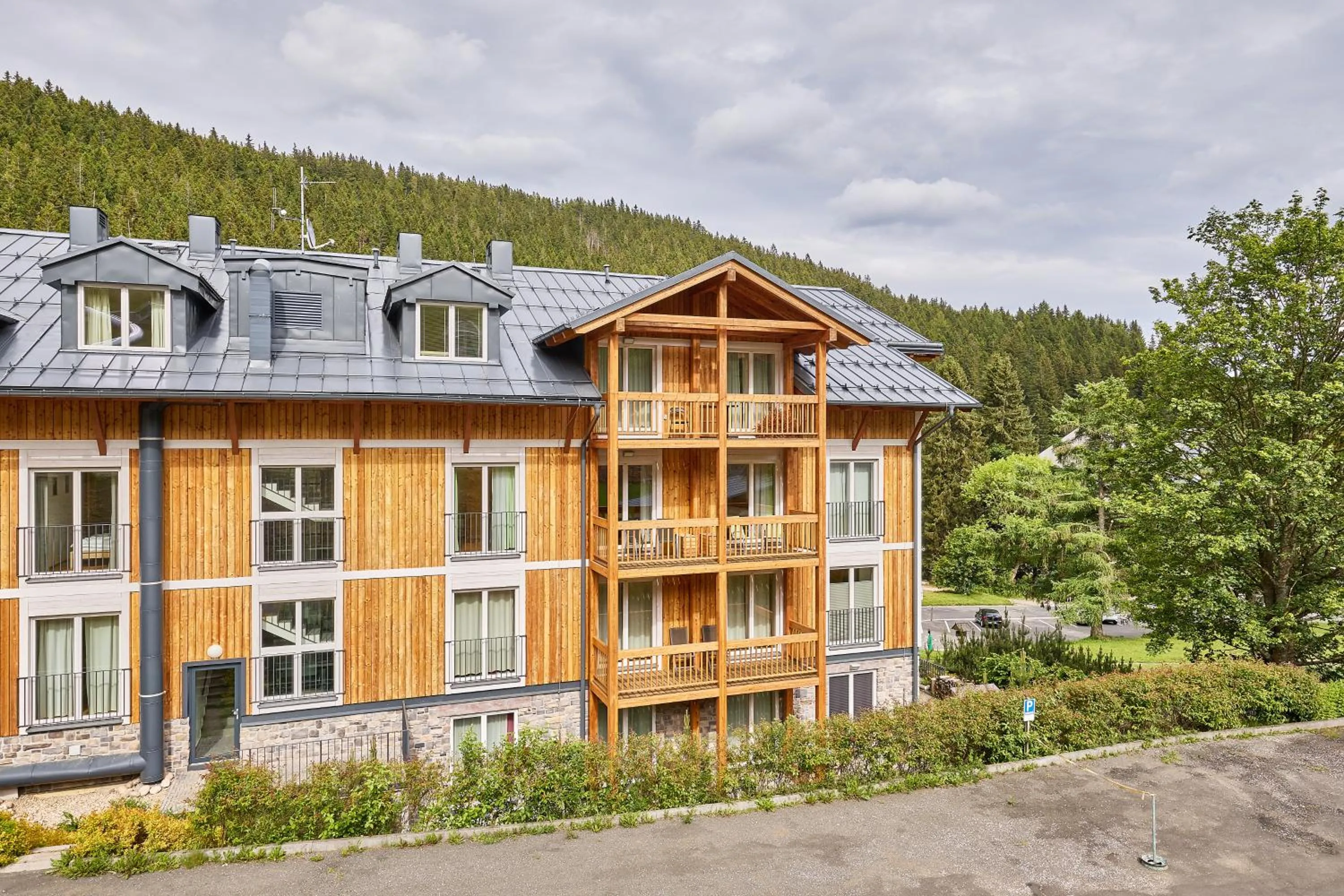 Property building in Aparthotel Kovarna Residence