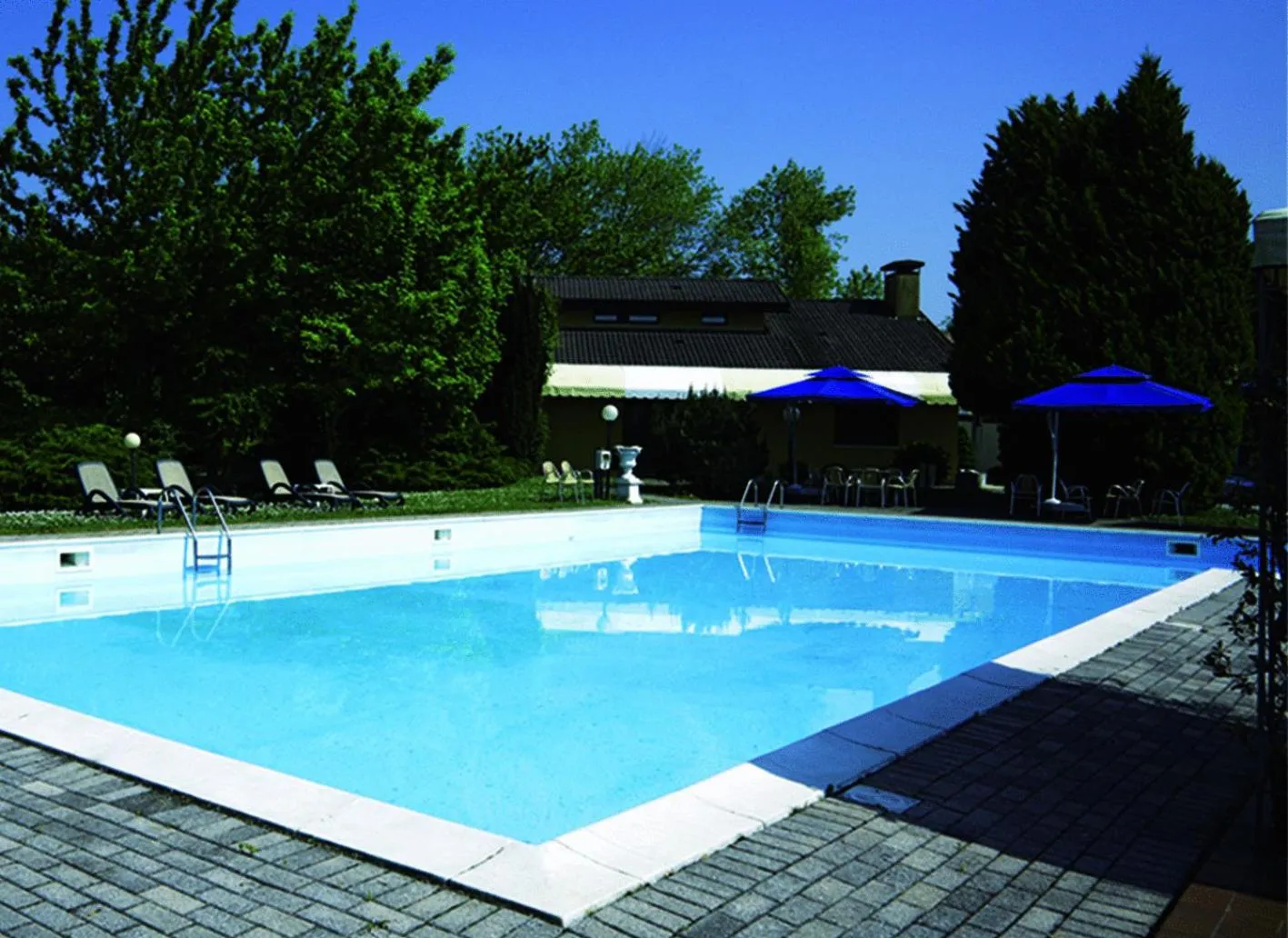 Swimming pool in Hotel Spresiano