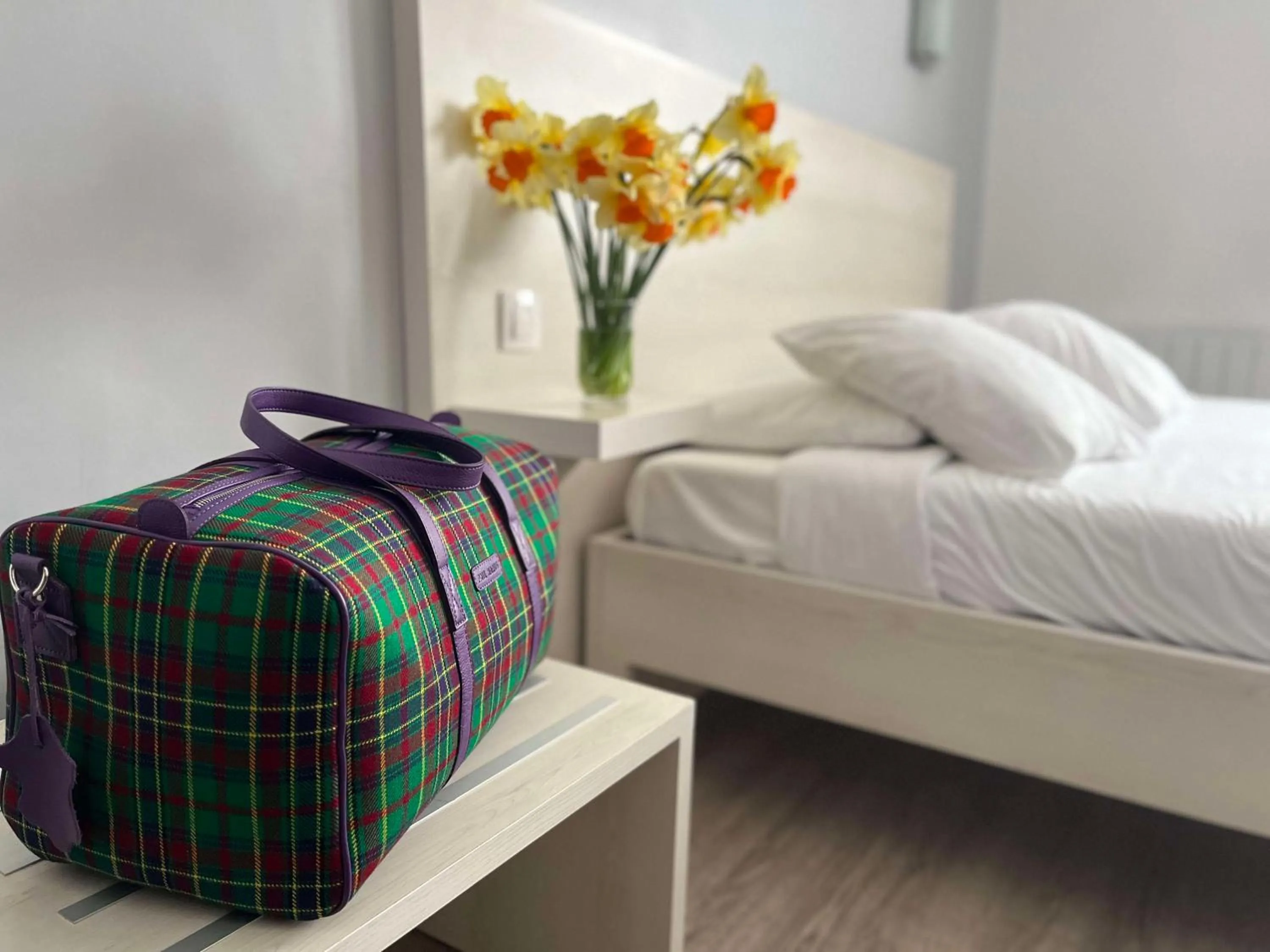 Bedroom, Bed in Brit Hotel Du Dauphin L'Aigle