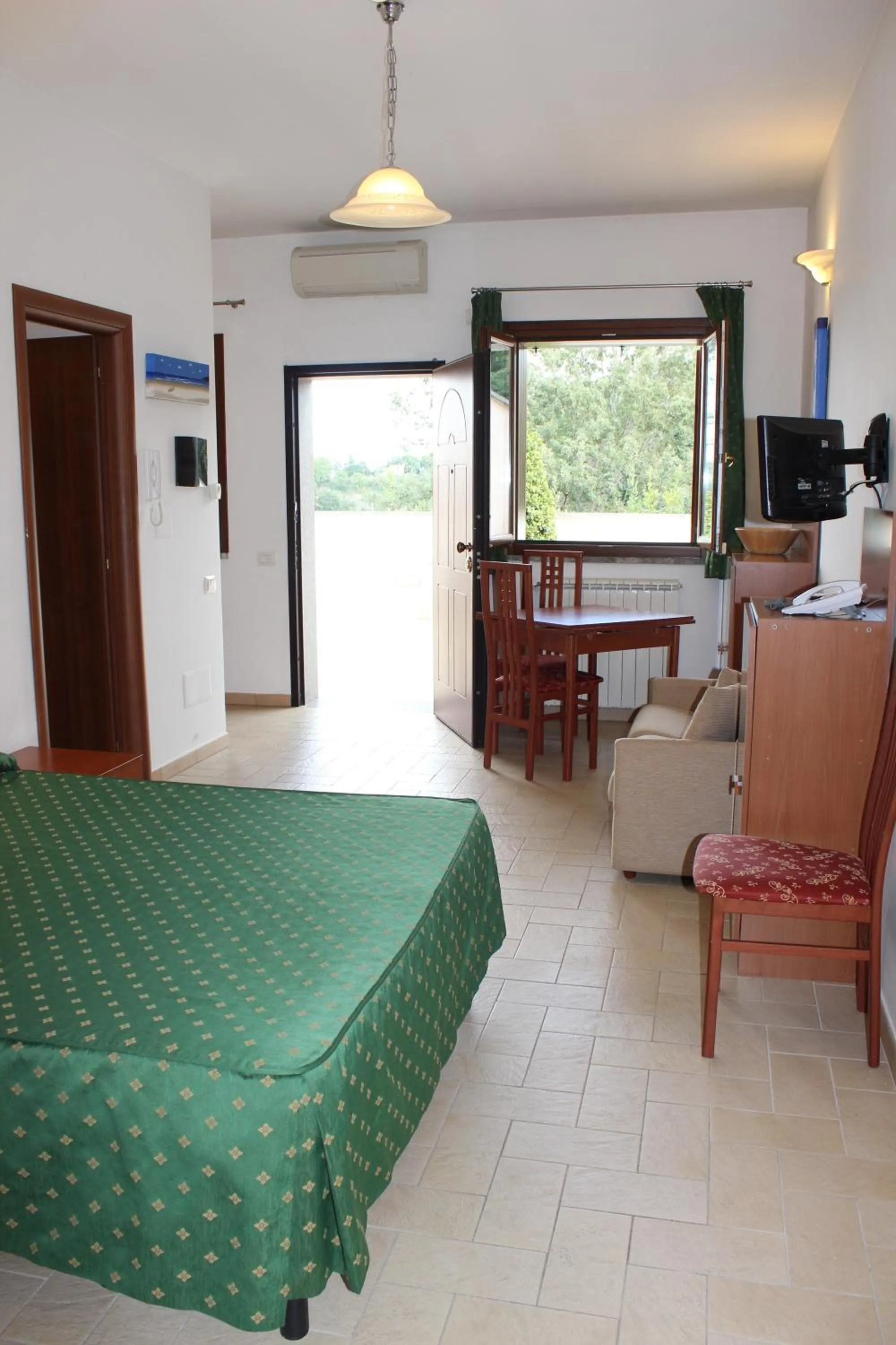 Living room, Bed in Il Casaletto Dei Ludi
