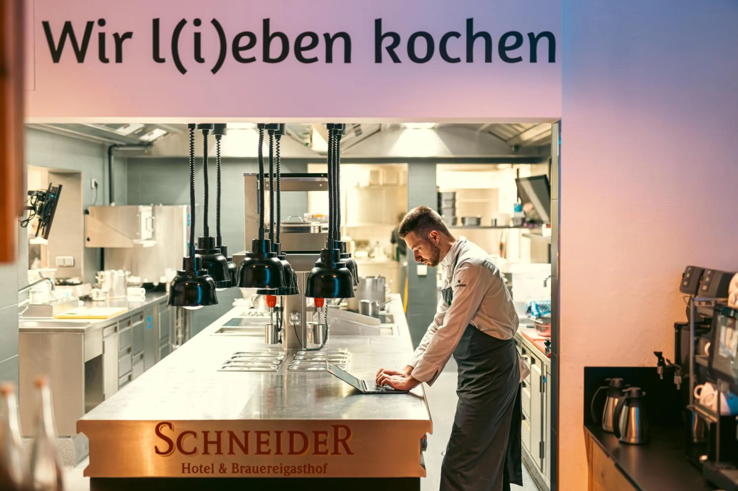 kitchen in Landhotel - Hotel & Brauereigasthof Schneider