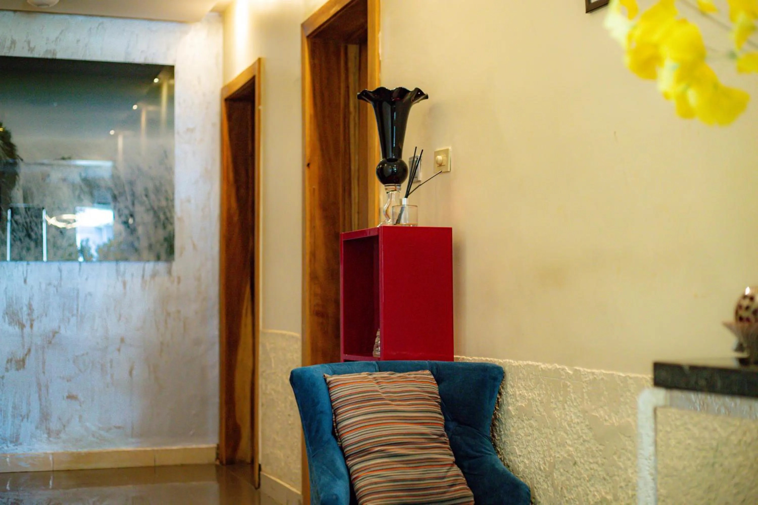 Lobby or reception in Box Residence Hotel