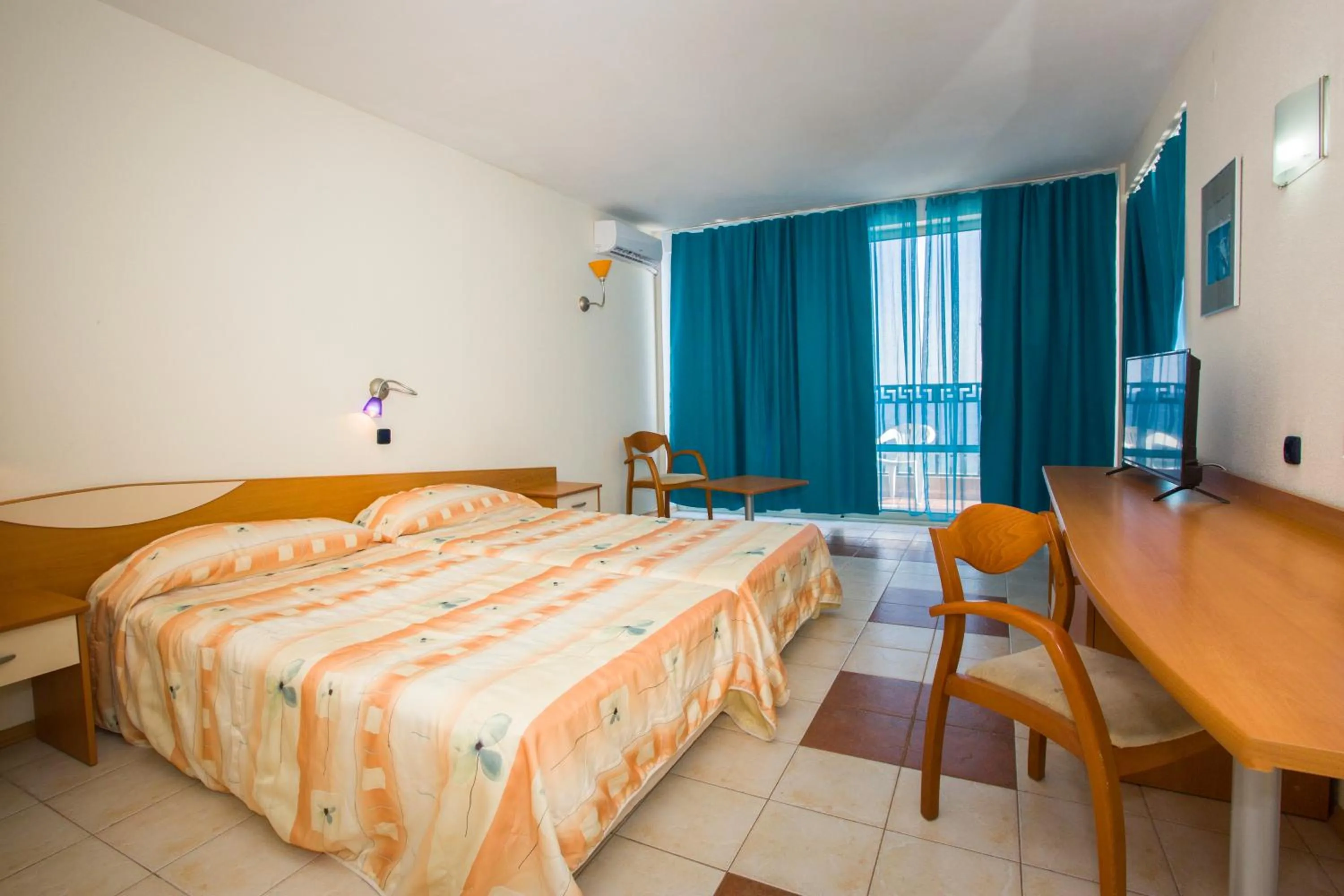 TV and multimedia in Royal Bay Hotel - All Inclusive