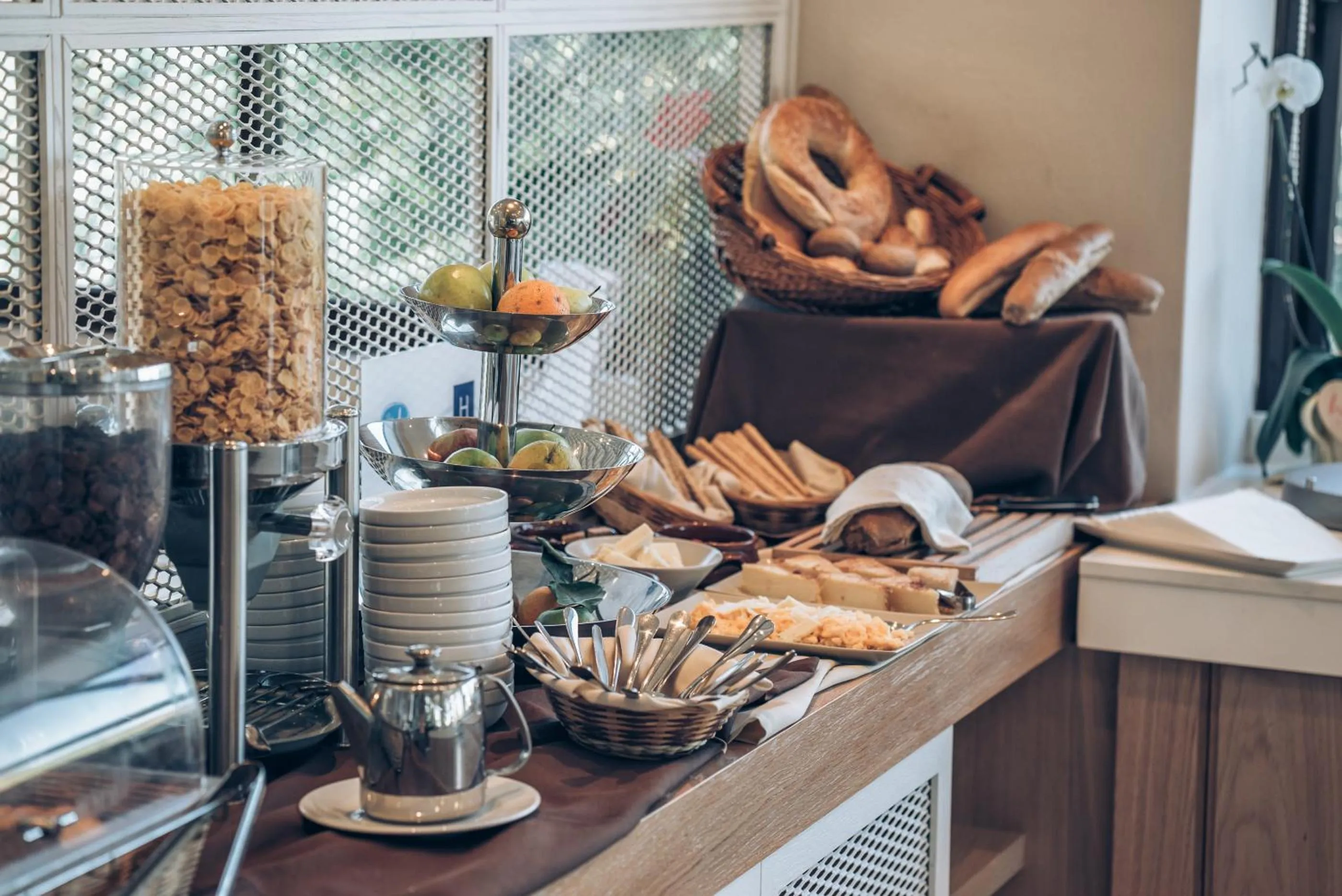 Buffet breakfast in Castelli Hotel-Adults Only