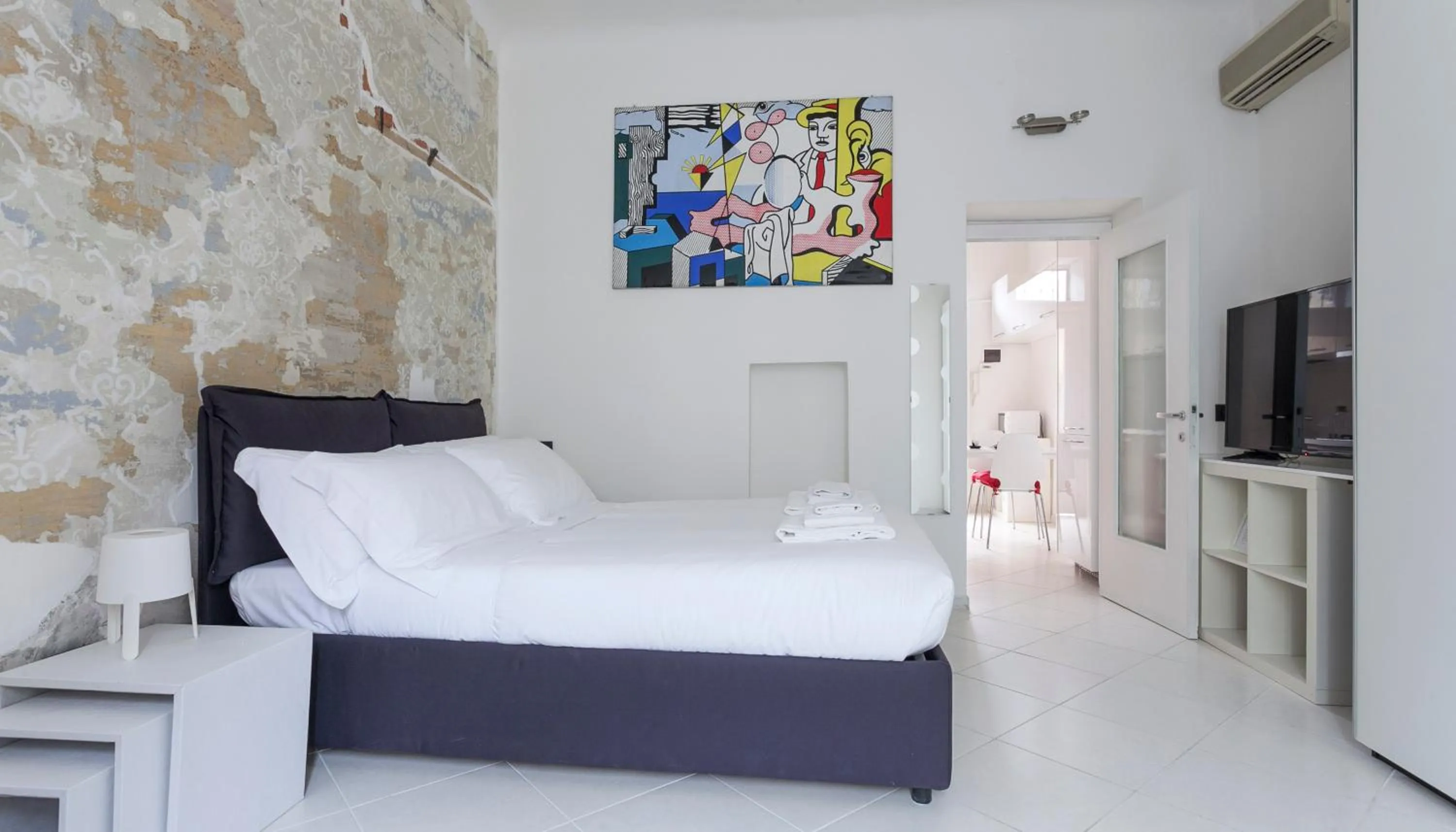 Photo of the whole room, Bed in Italianway Easy - Lambertenghi 3