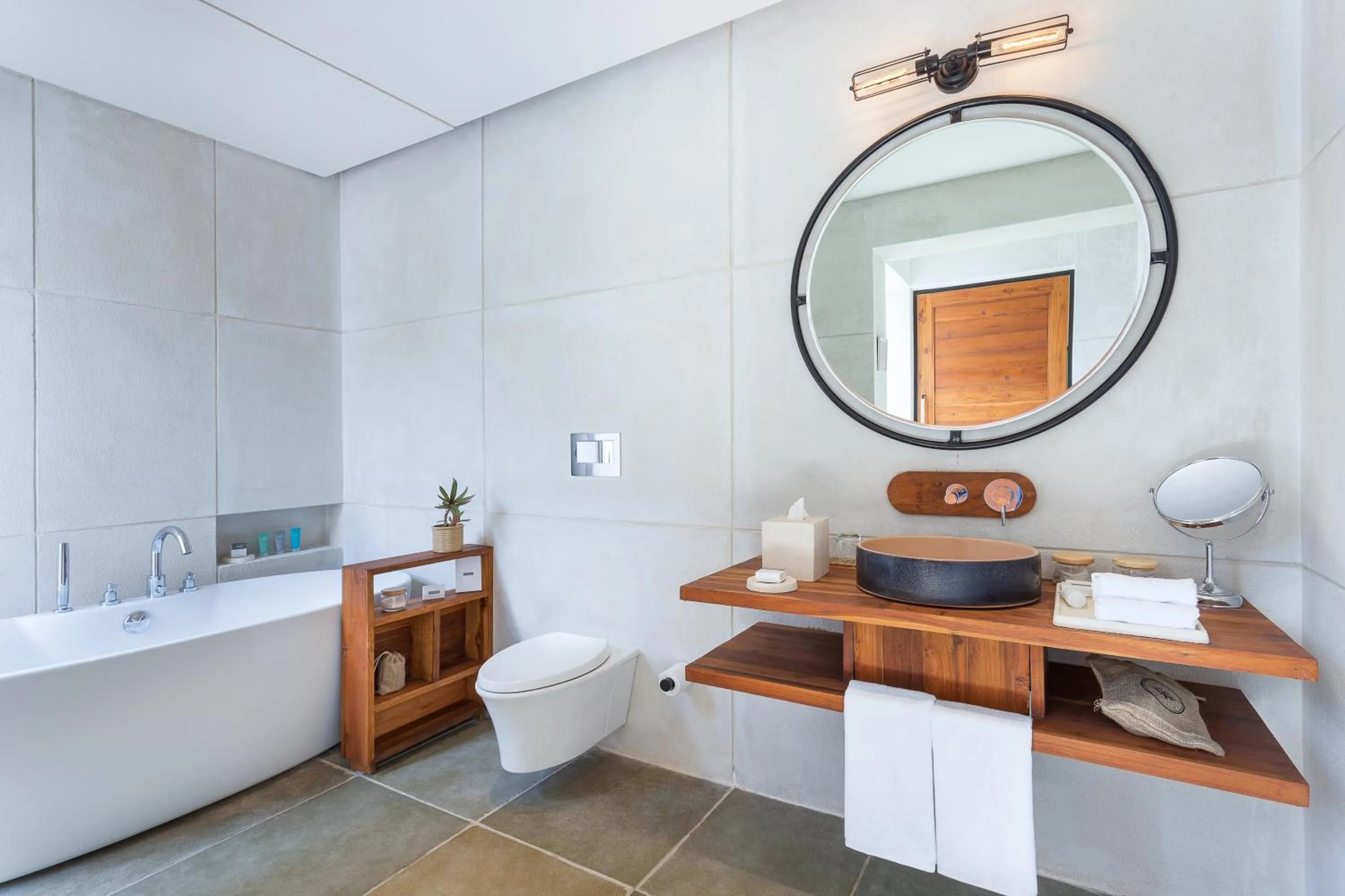 Bathroom in Woods at Sasan