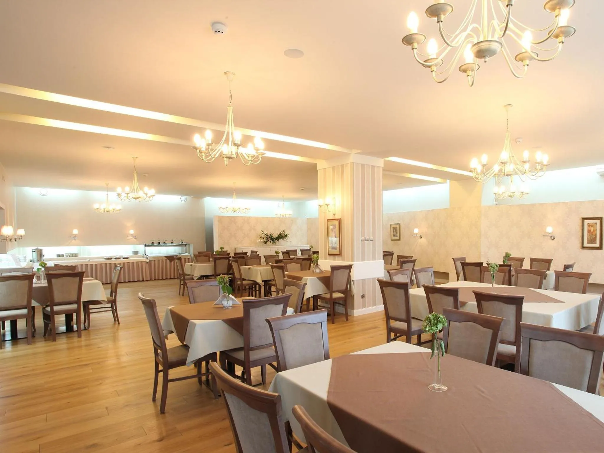 Restaurant/places to eat in Villa Barbara