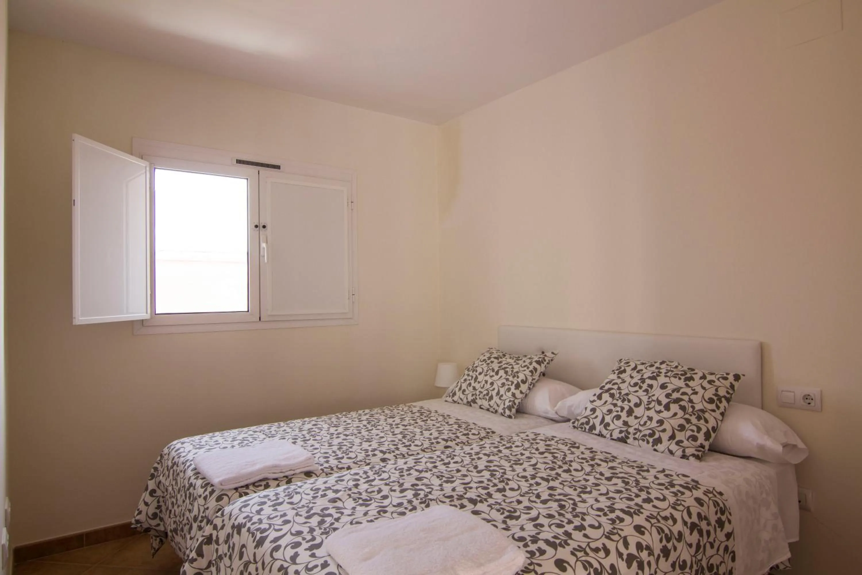 Bedroom, Bed in Apartamentos Centro 2 el Puerto