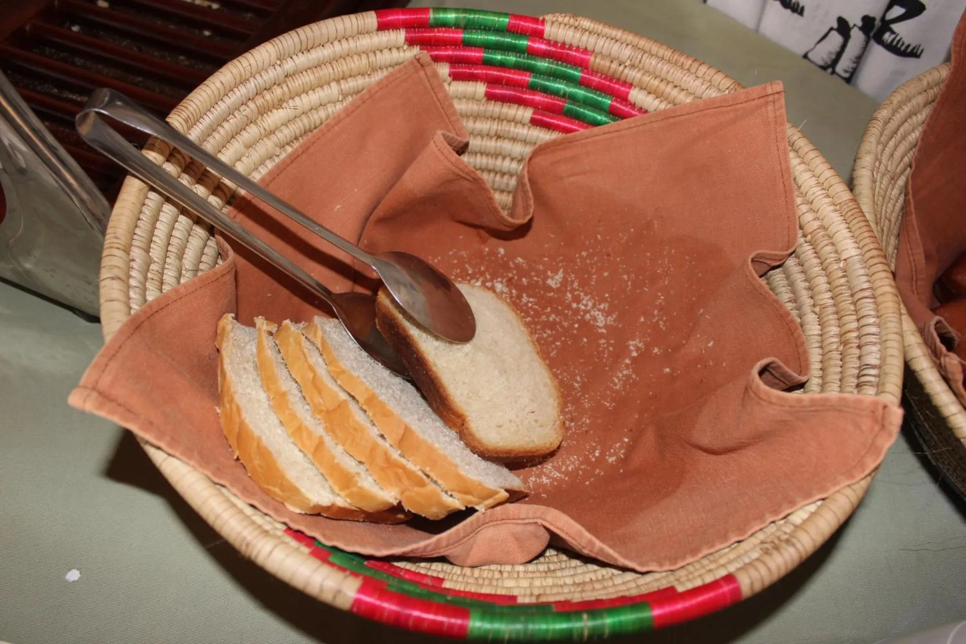 Buffet breakfast in Kindoroko Hotel