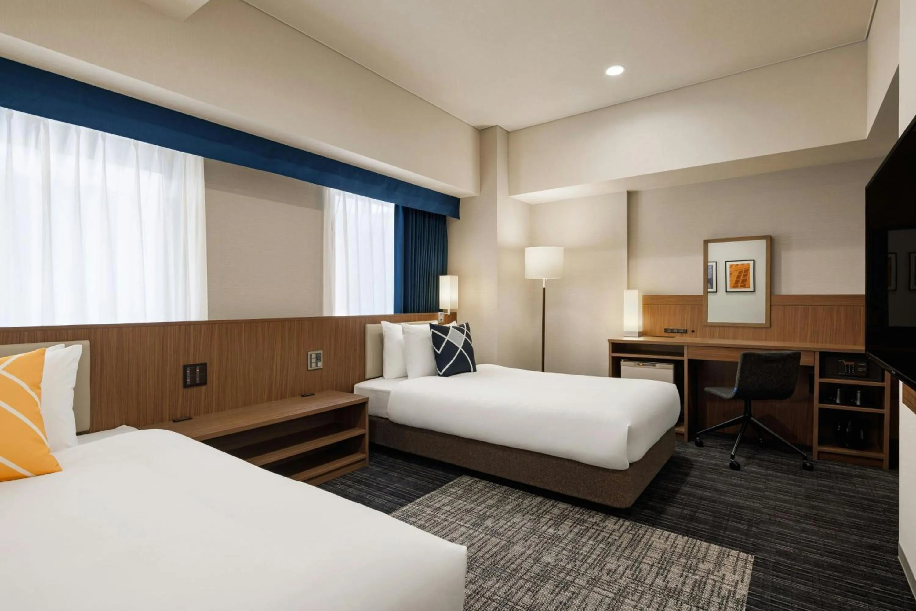 Photo of the whole room, Bed in Four Points Flex by Sheraton Osaka Shinsaibashi