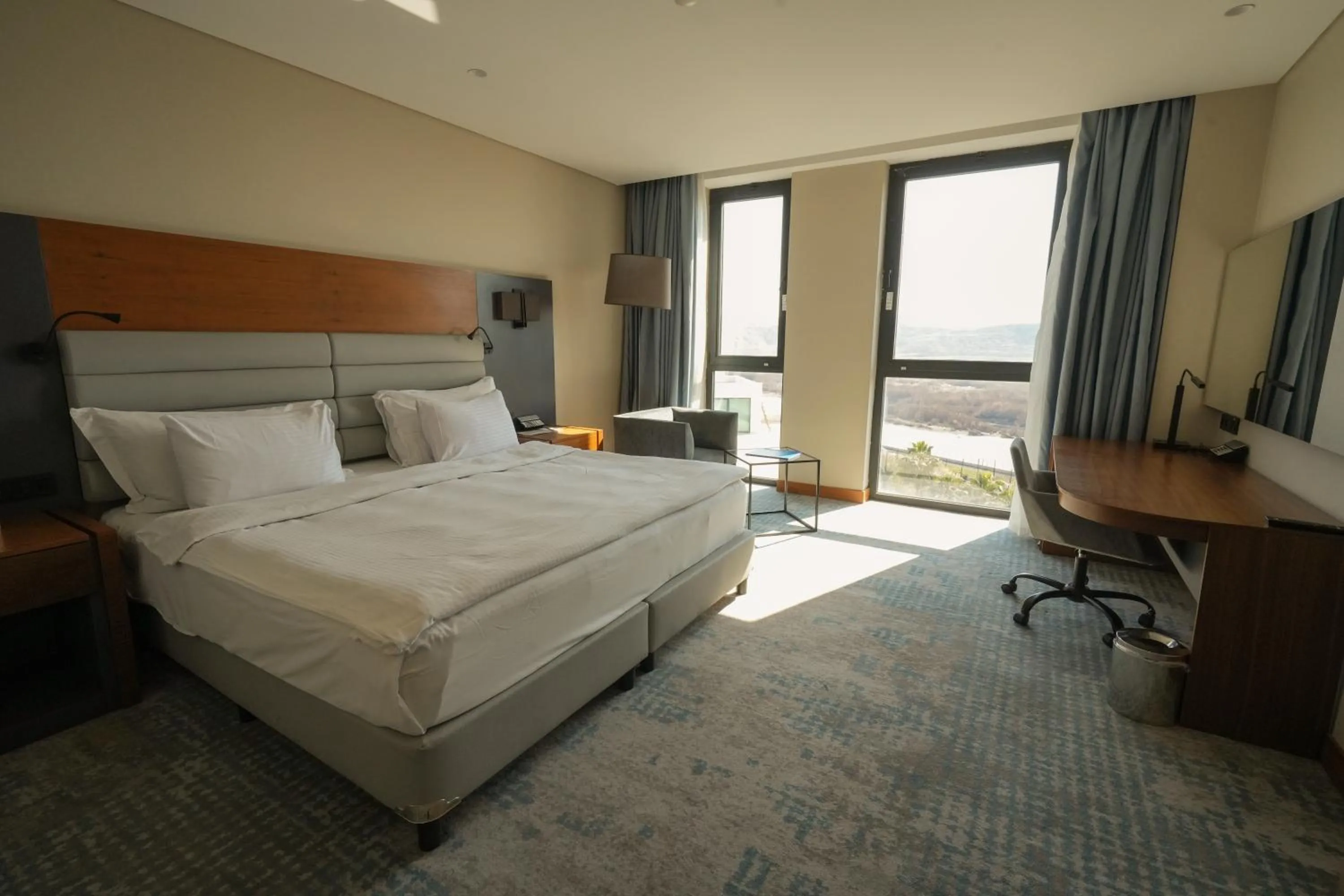 Bed in Dedeman Cizre Hotel