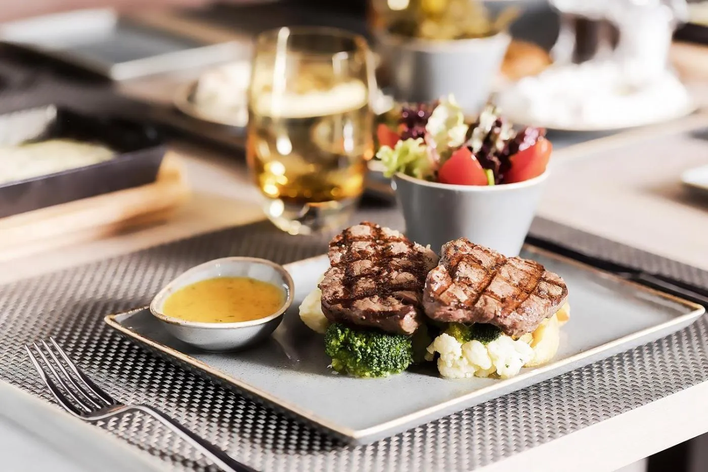 Restaurant/places to eat in Dedeman Cizre Hotel