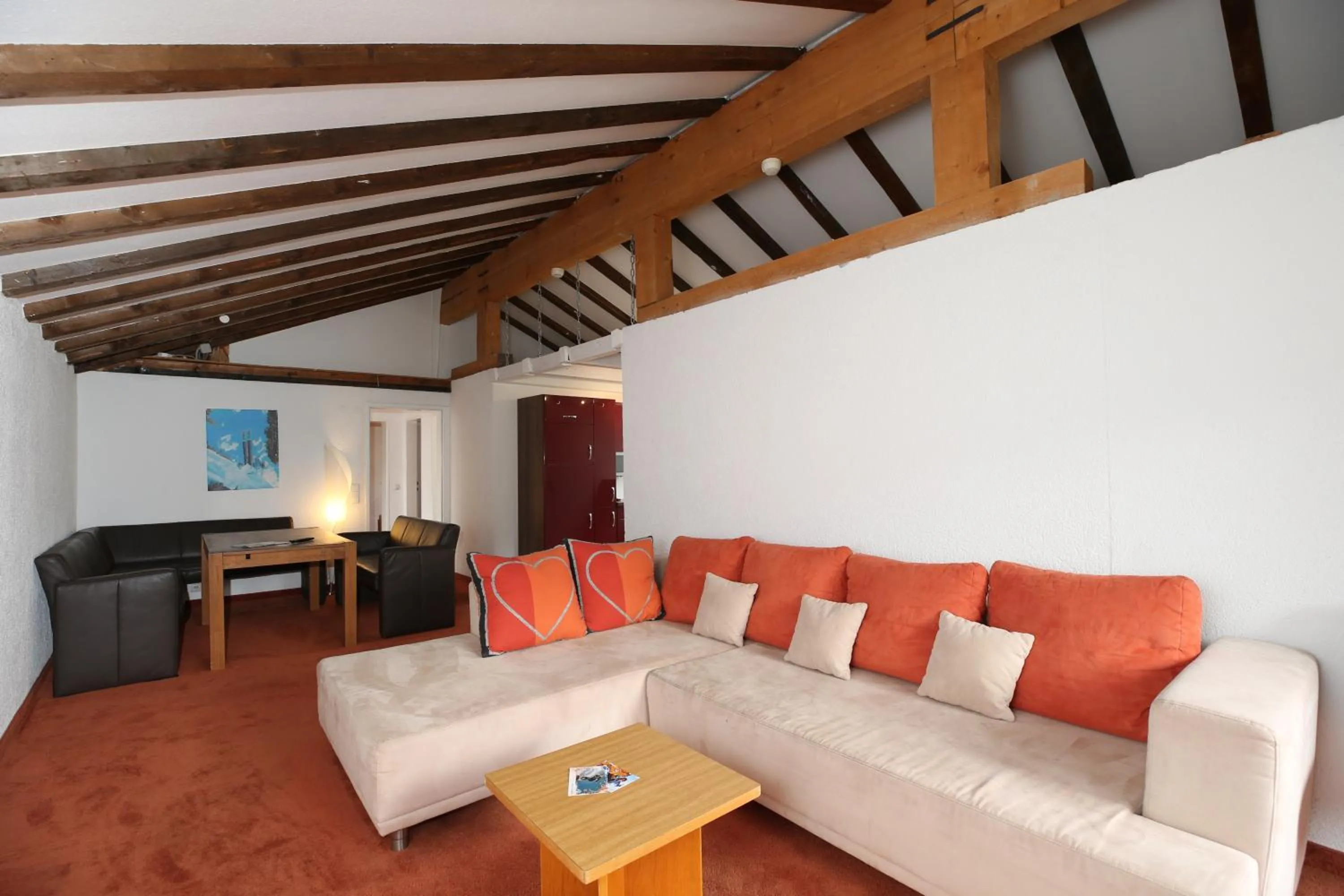 Photo of the whole room in T3 Alpenhotel Garfrescha