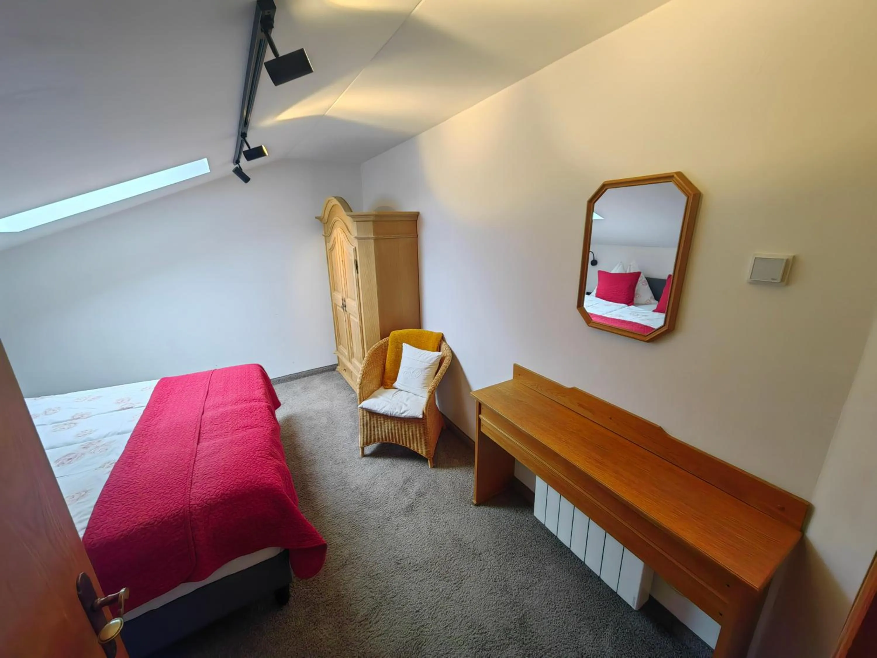 Bedroom, Bed in Haus Groder