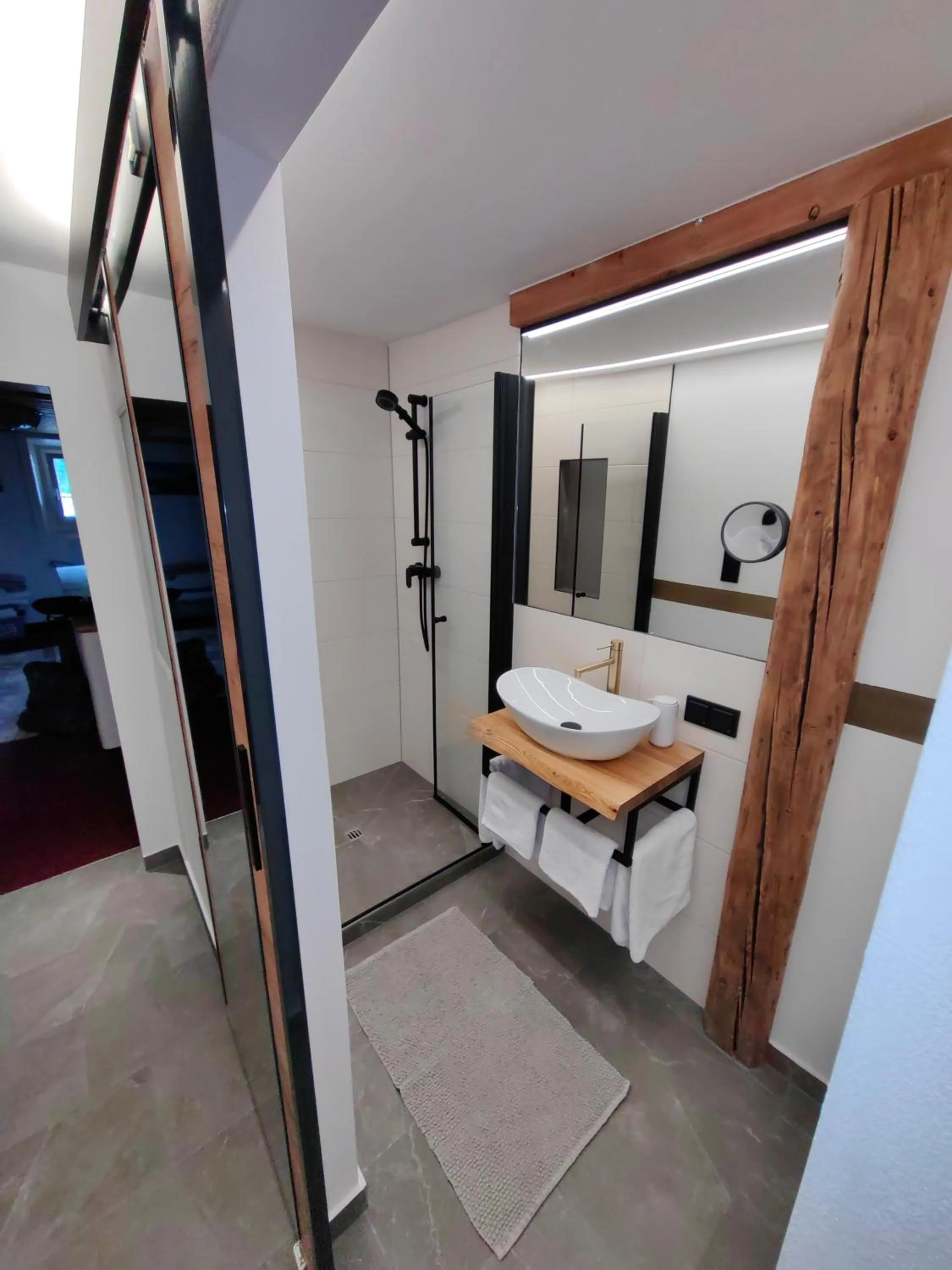 Bathroom, Bed in Haus Groder