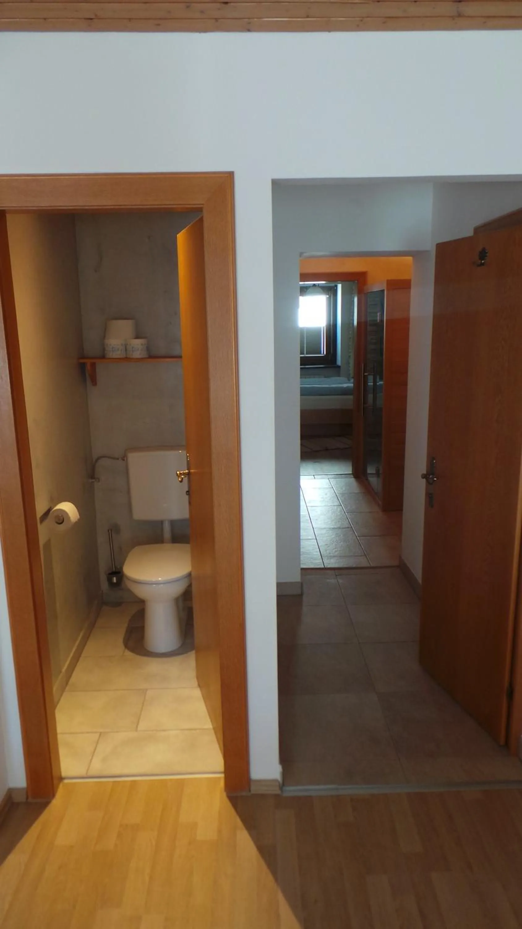 Toilet in Haus Groder