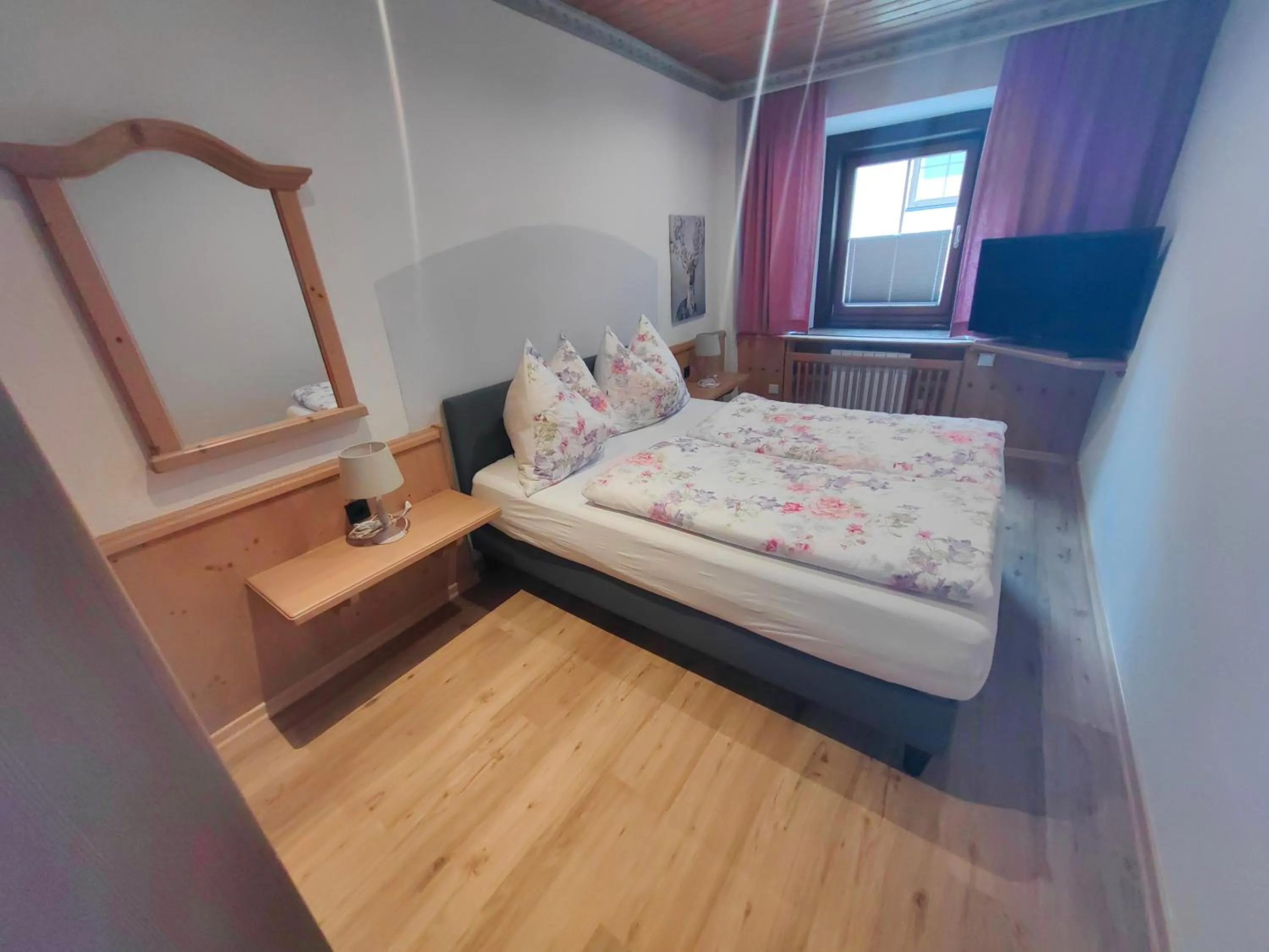 Bedroom, Bed in Haus Groder