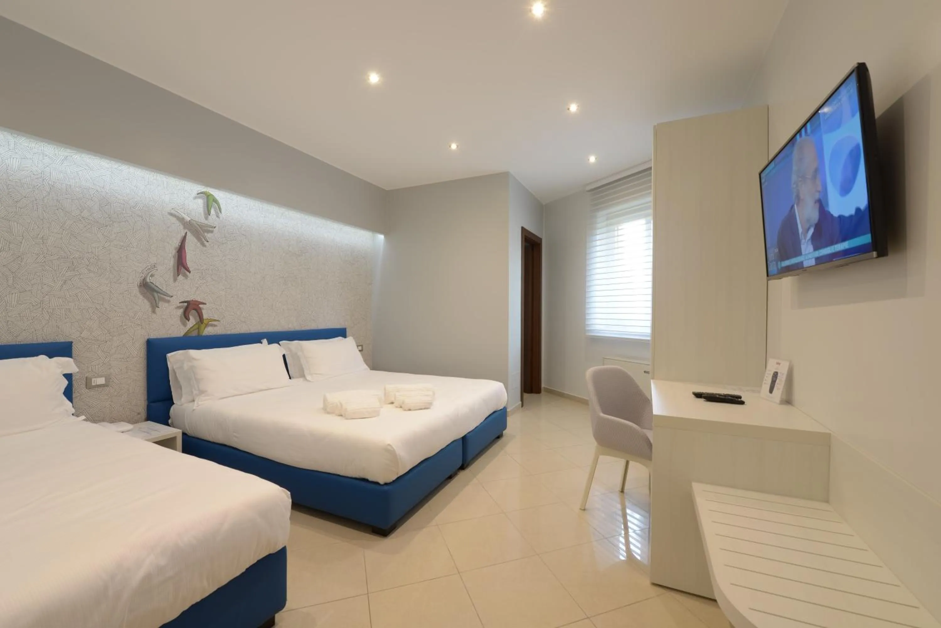 Shower, Bed in Imperiali Hotel