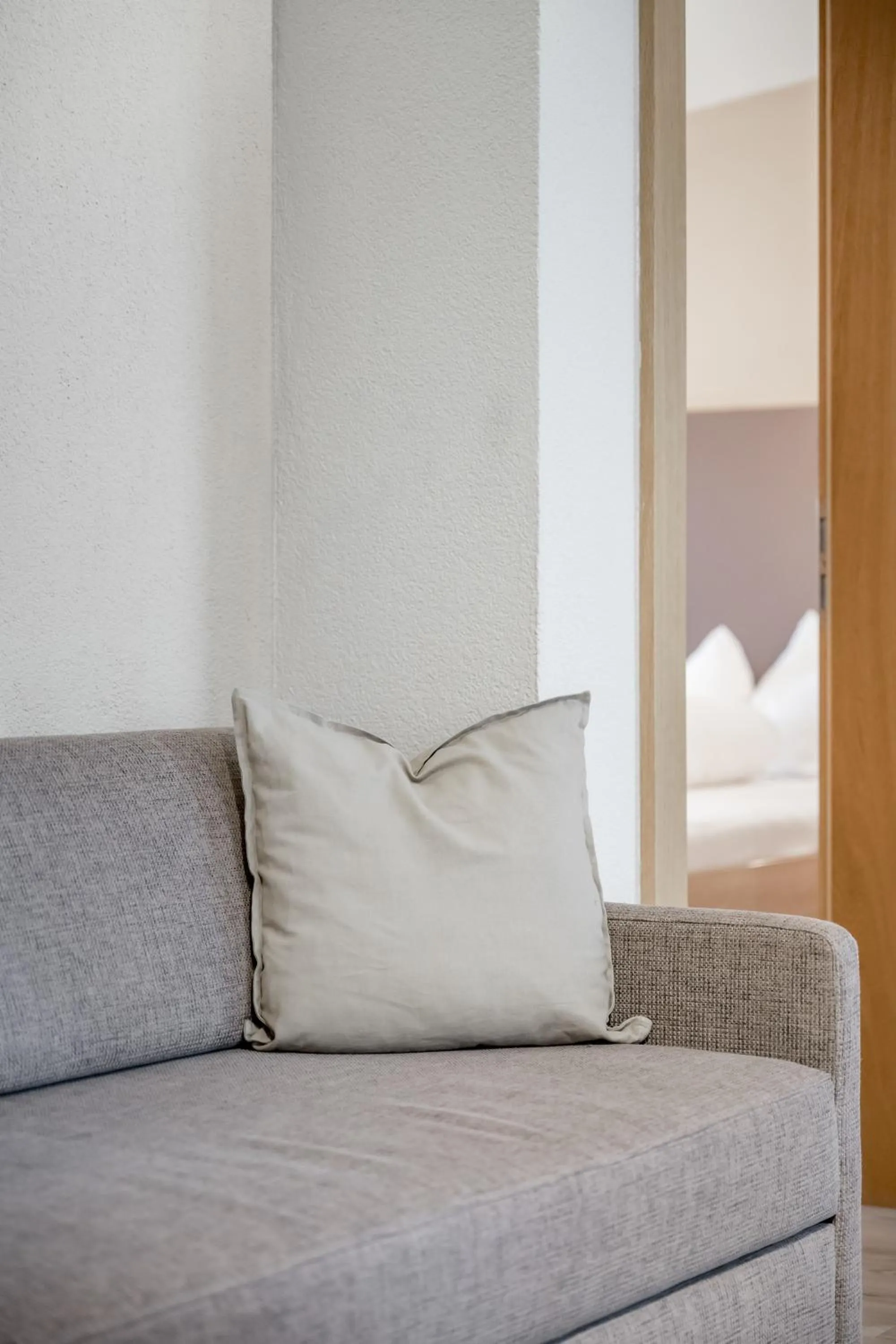 Living room, Bed in Appartements Perberschlager