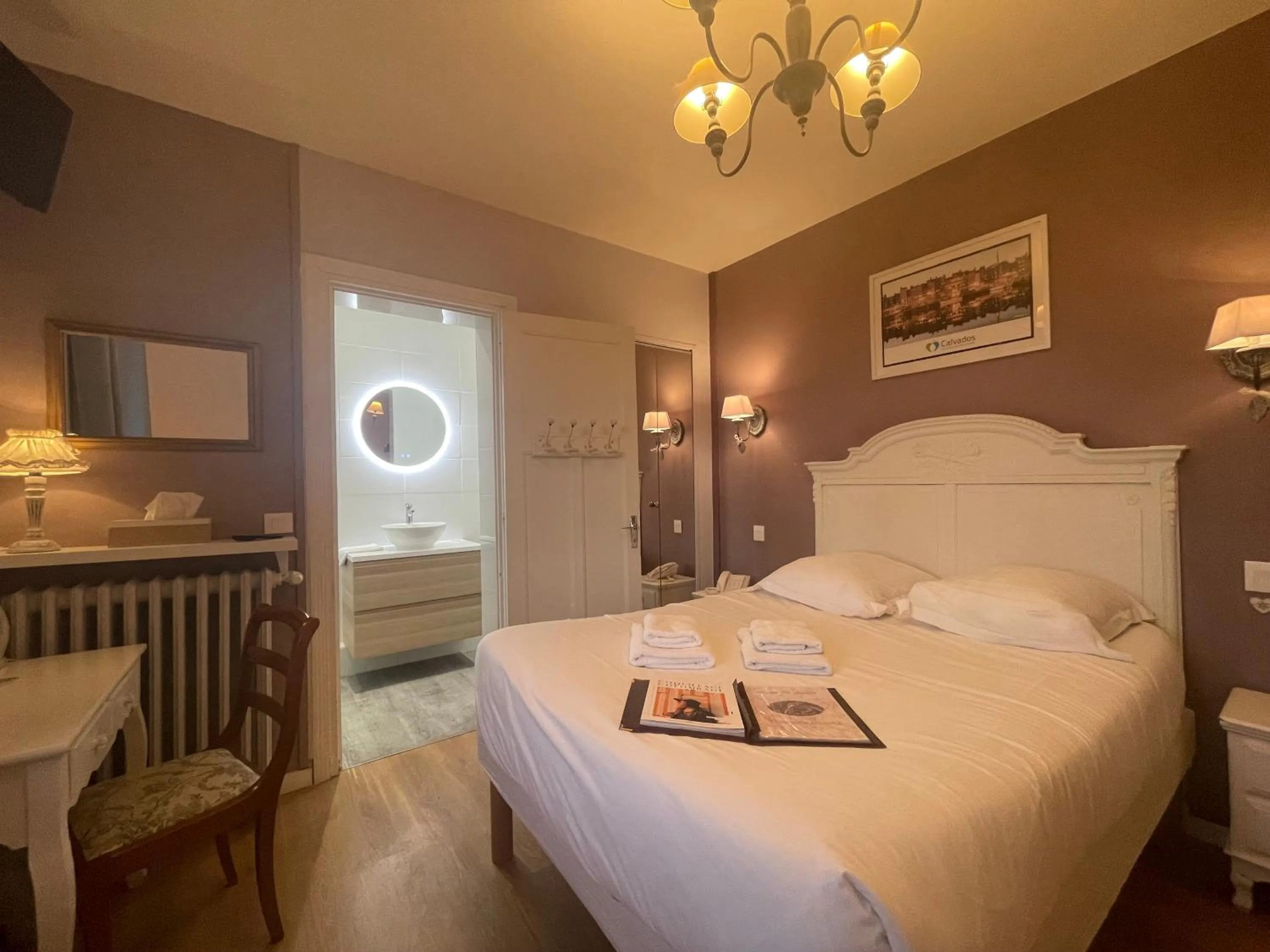 Bedroom, Bed in La Villa Les Mots Passants