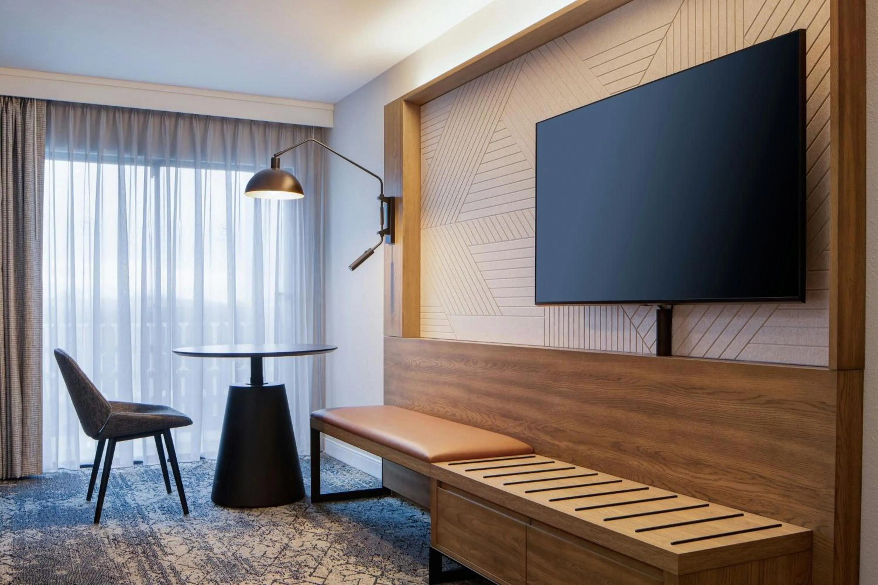 Photo of the whole room in Sheraton Westport Lakeside Chalet