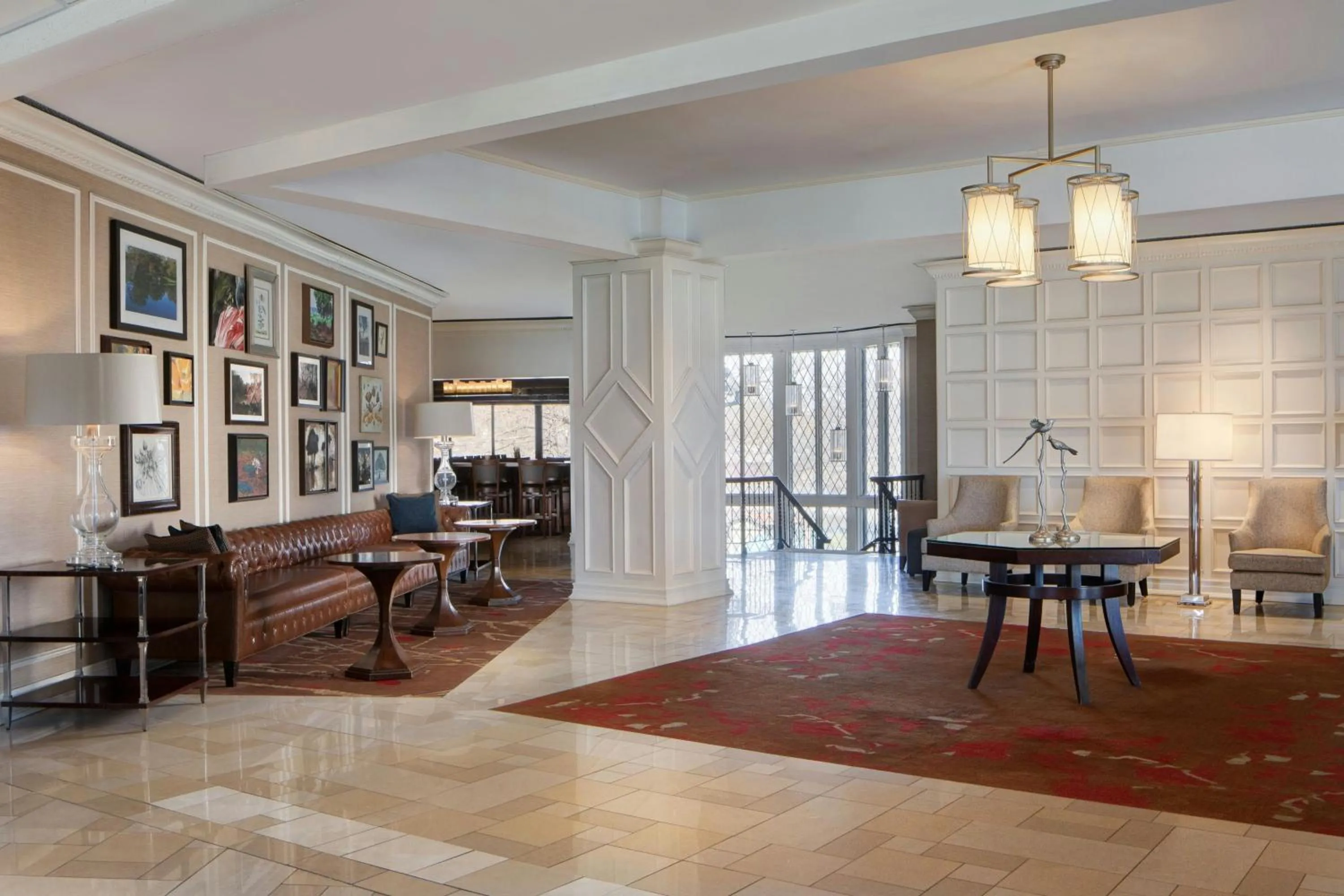 Lobby or reception in Sheraton Westport Lakeside Chalet