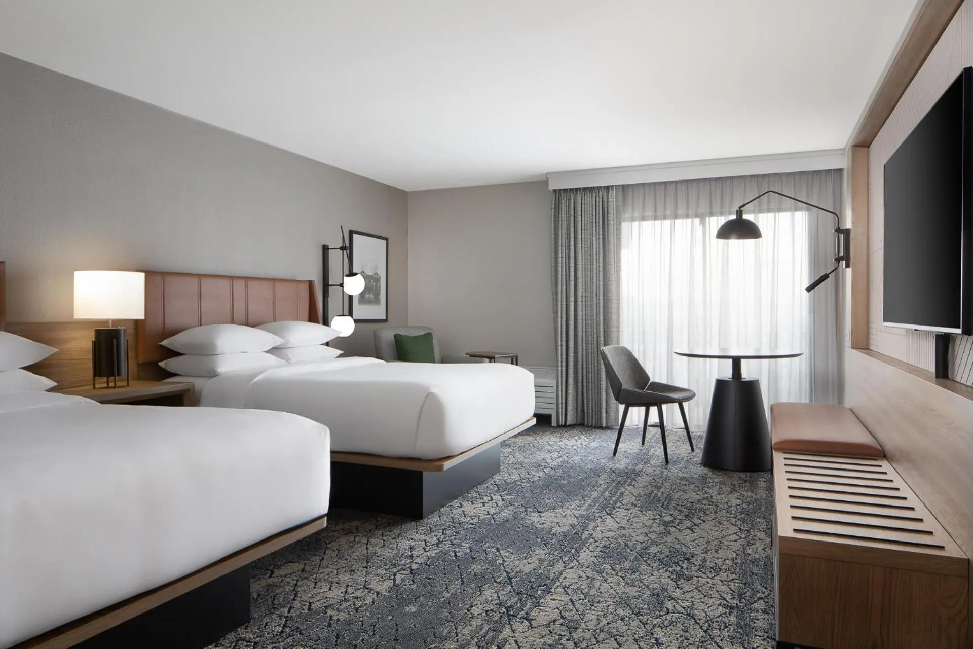 Bedroom, Bed in Sheraton Westport Lakeside Chalet