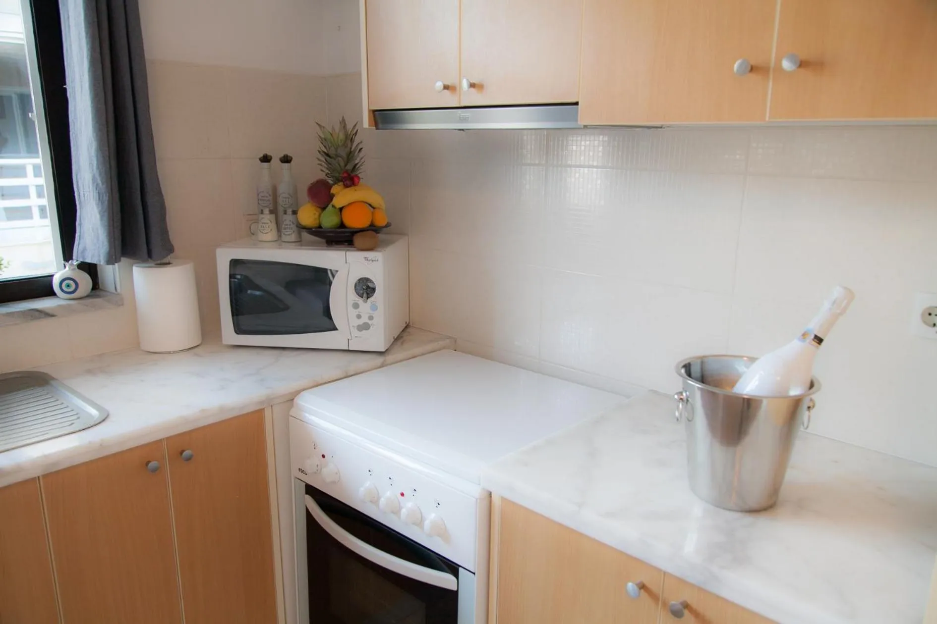 Rhodes Backpackers Boutique Hostel and Apartments