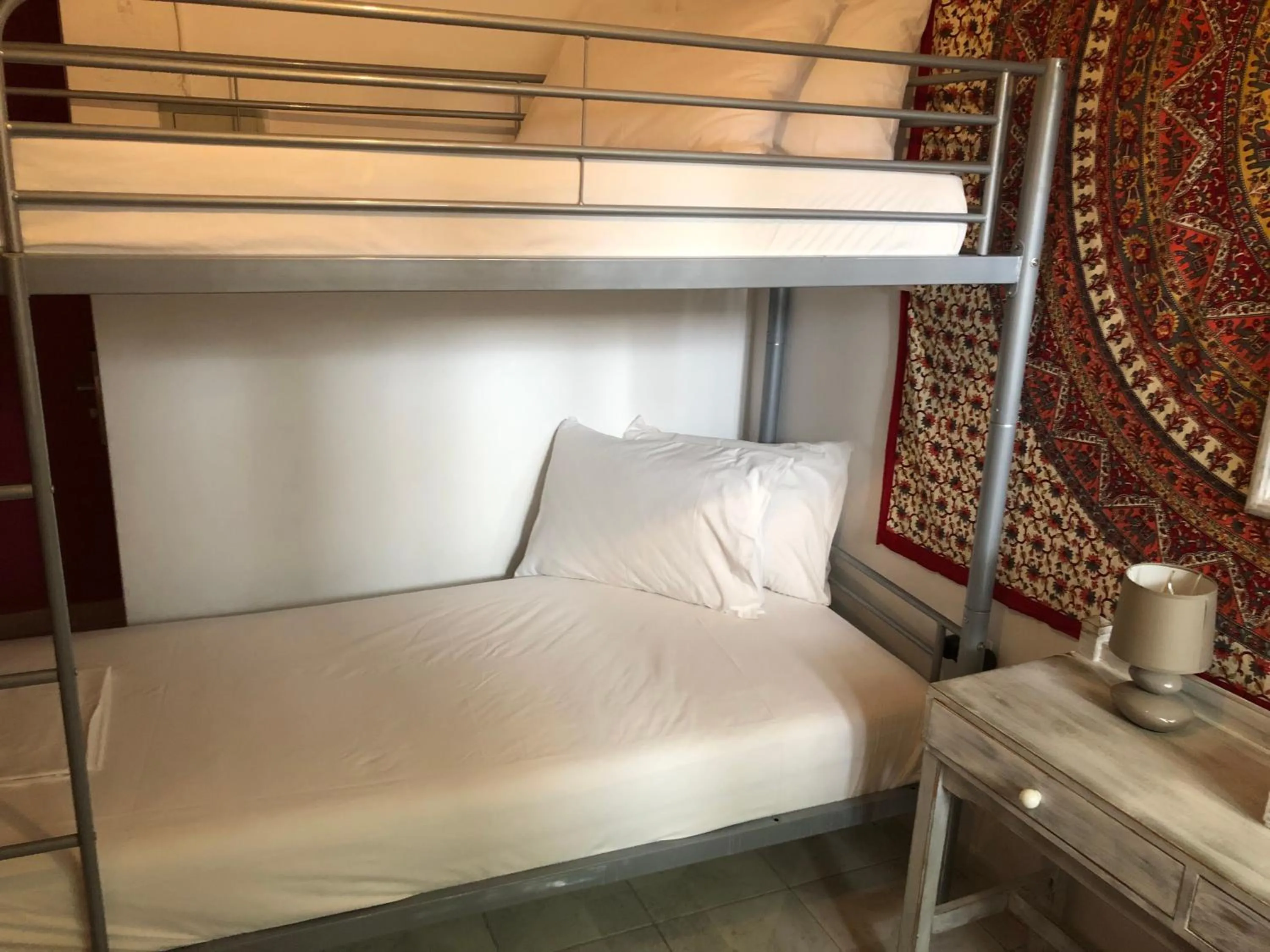 Bed in Rhodes Backpackers Boutique Hostel and Apartments