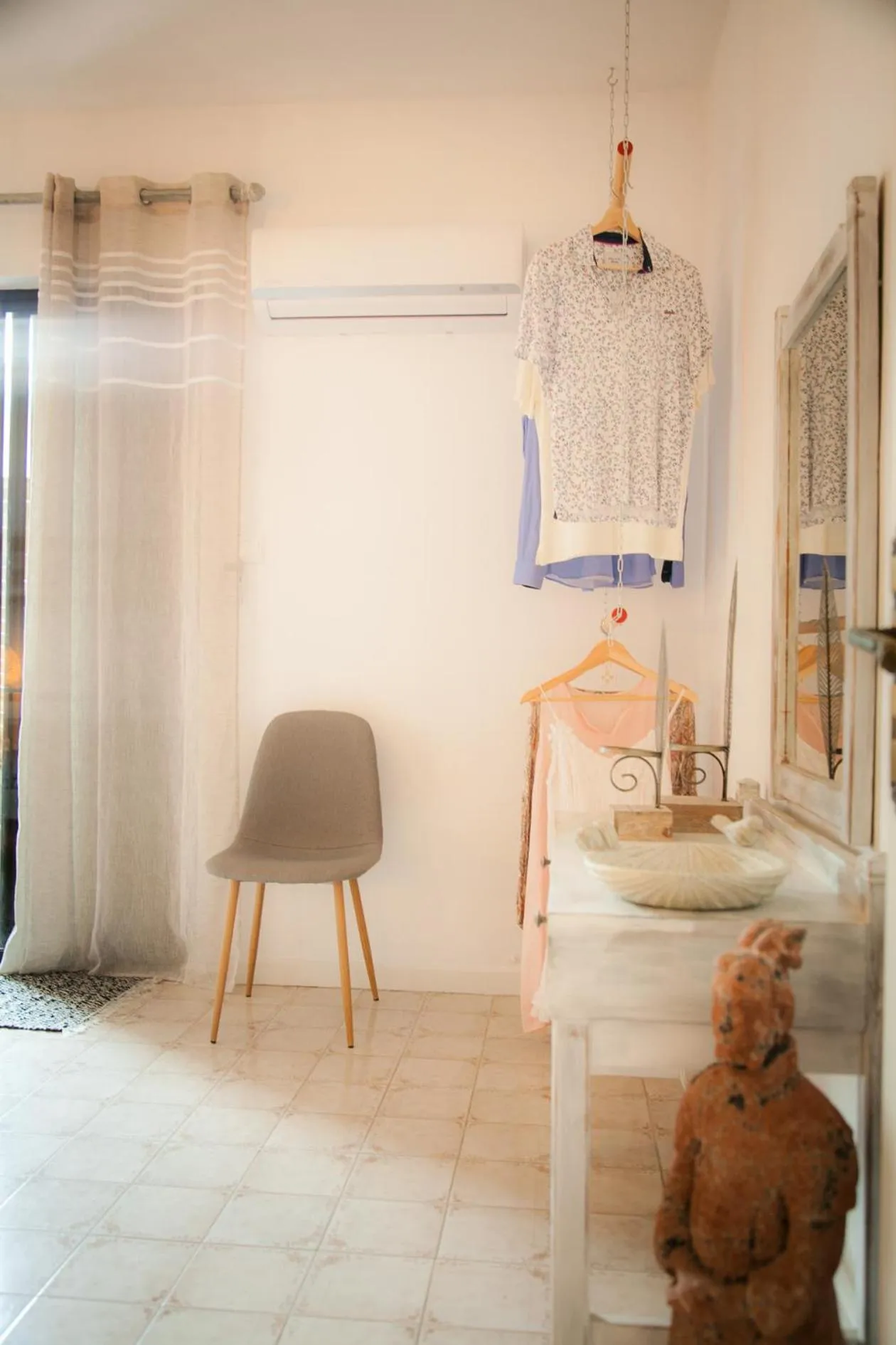 Rhodes Backpackers Boutique Hostel and Apartments