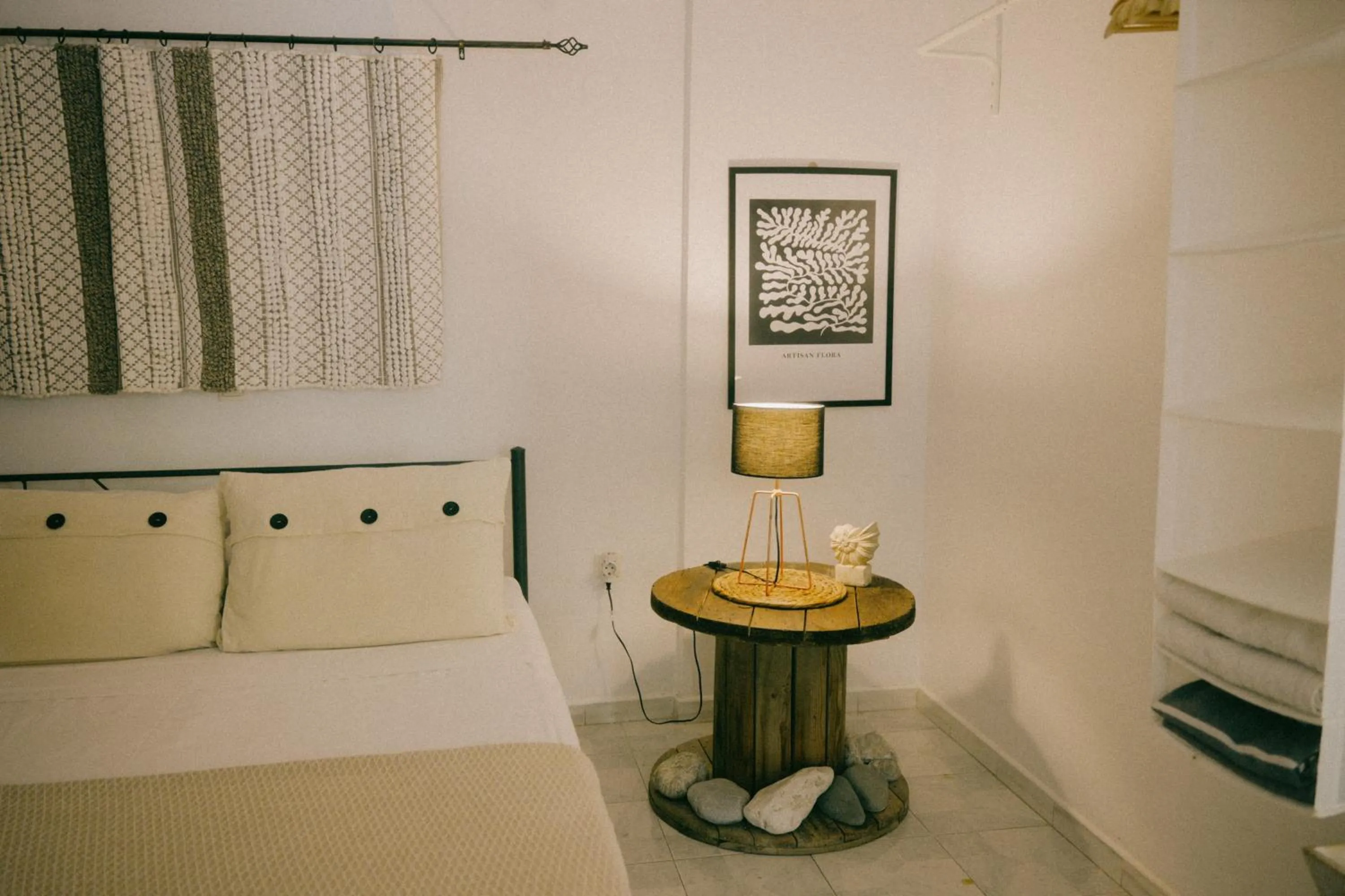 Bed in Rhodes Backpackers Boutique Hostel and Apartments