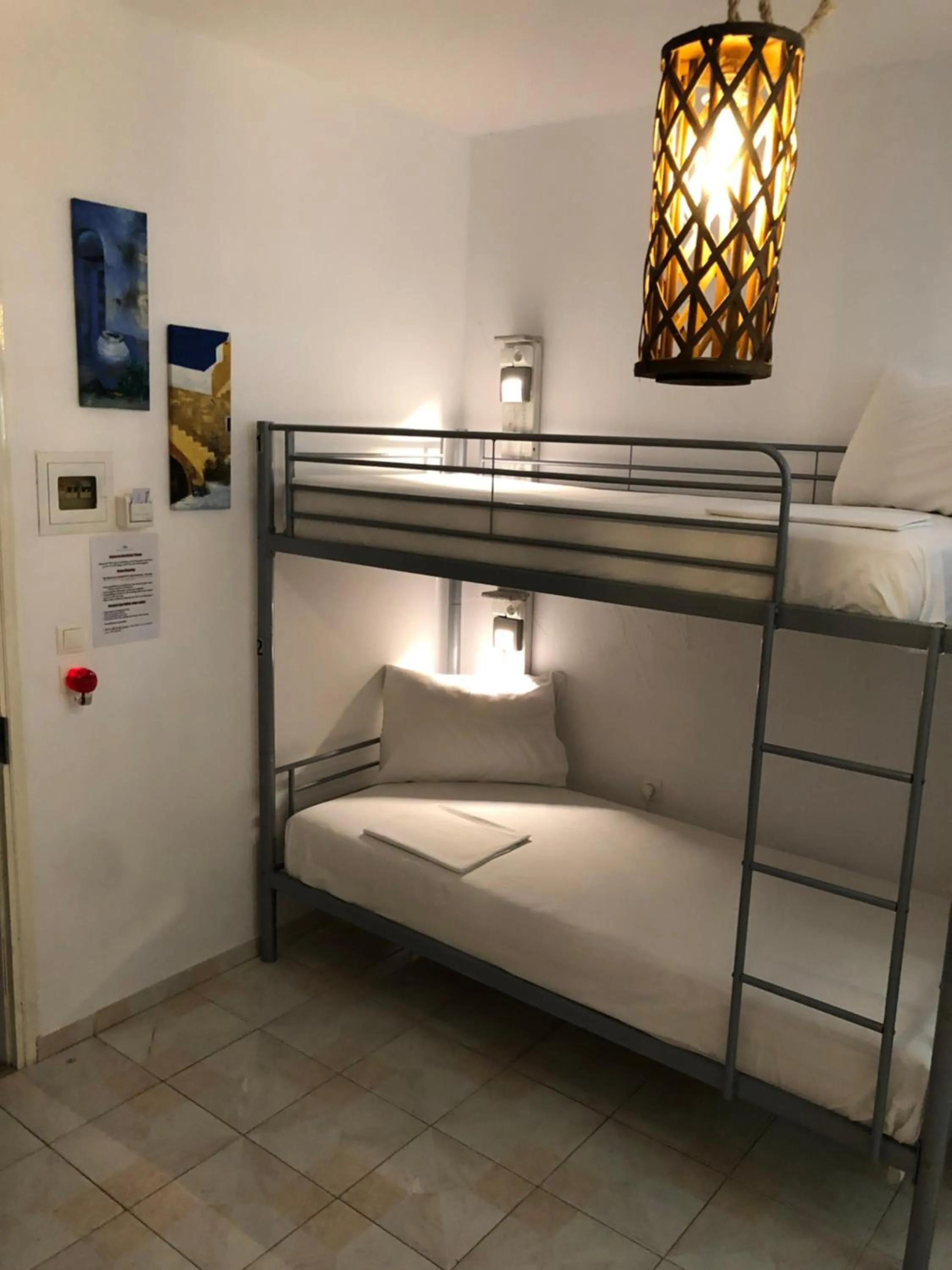 Bed in Rhodes Backpackers Boutique Hostel and Apartments